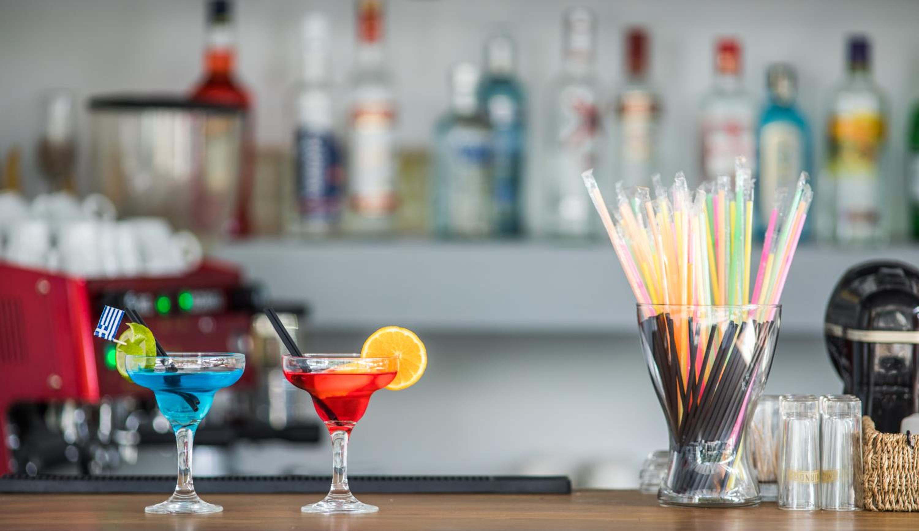 bar