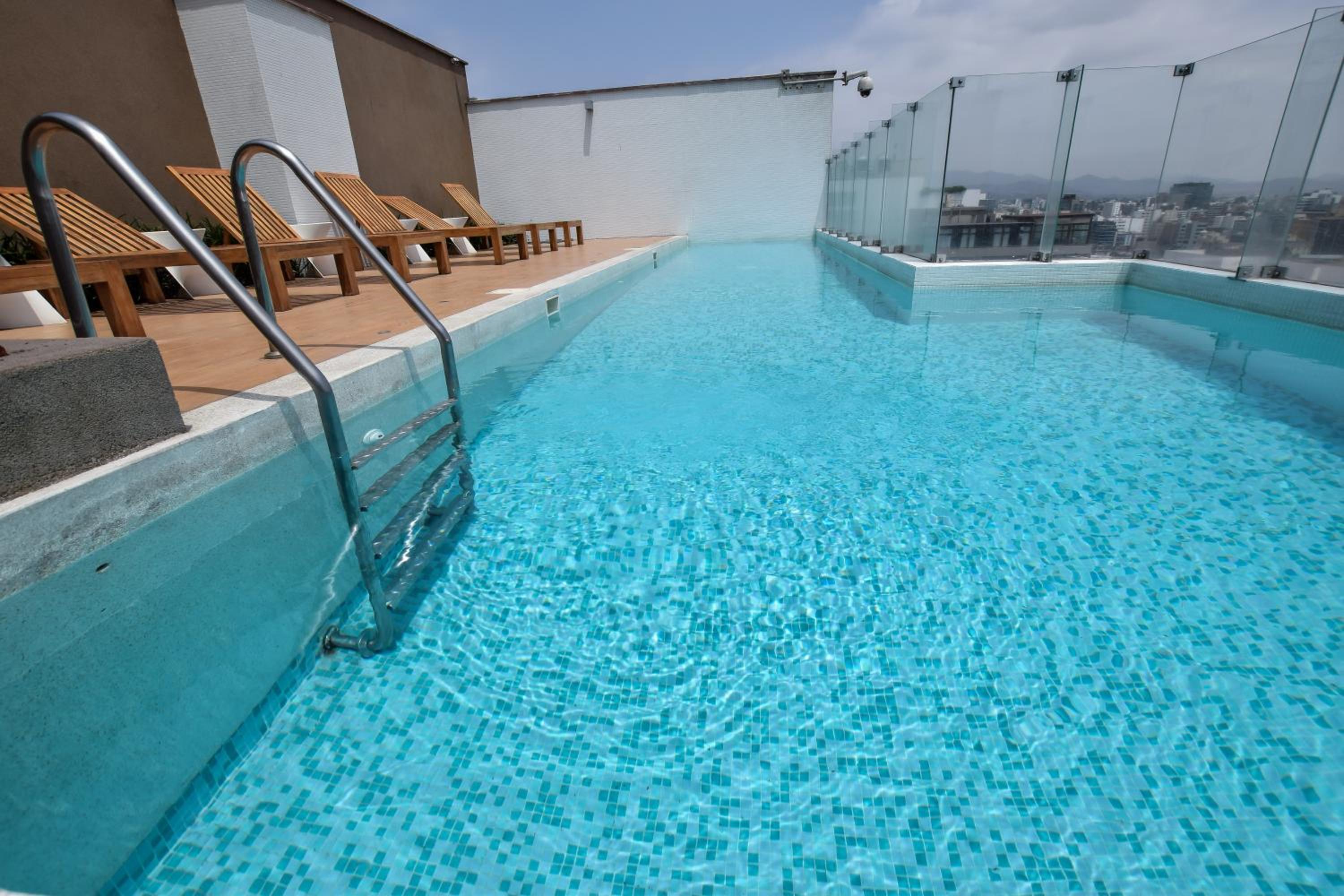 Miraflores Apartments 570 Pardo Ave by Private Host