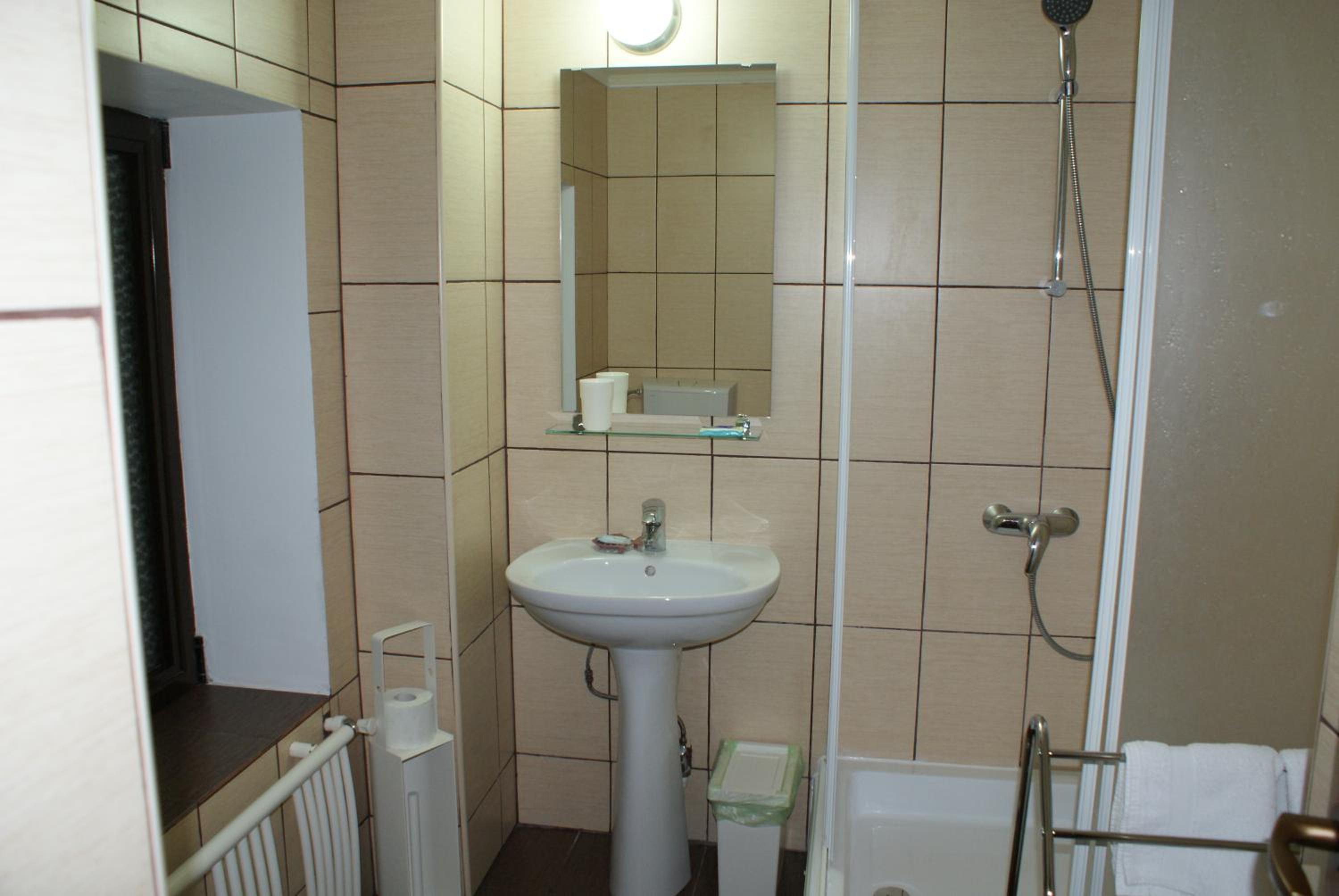 Photo 29