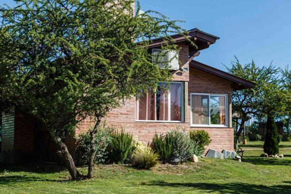 Hotel Cabañas & Suites Vista Hermosa - Image 1