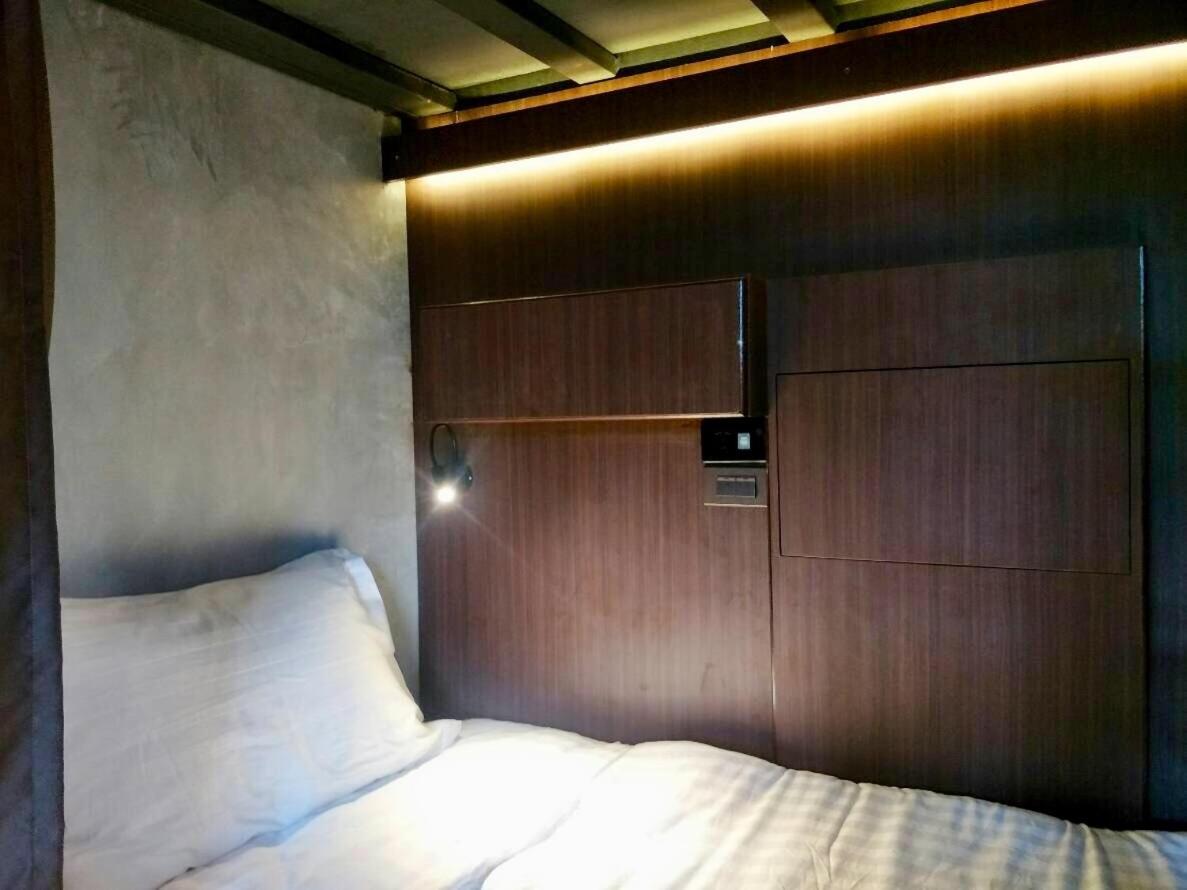 Aha Lanta Cozy Hostel