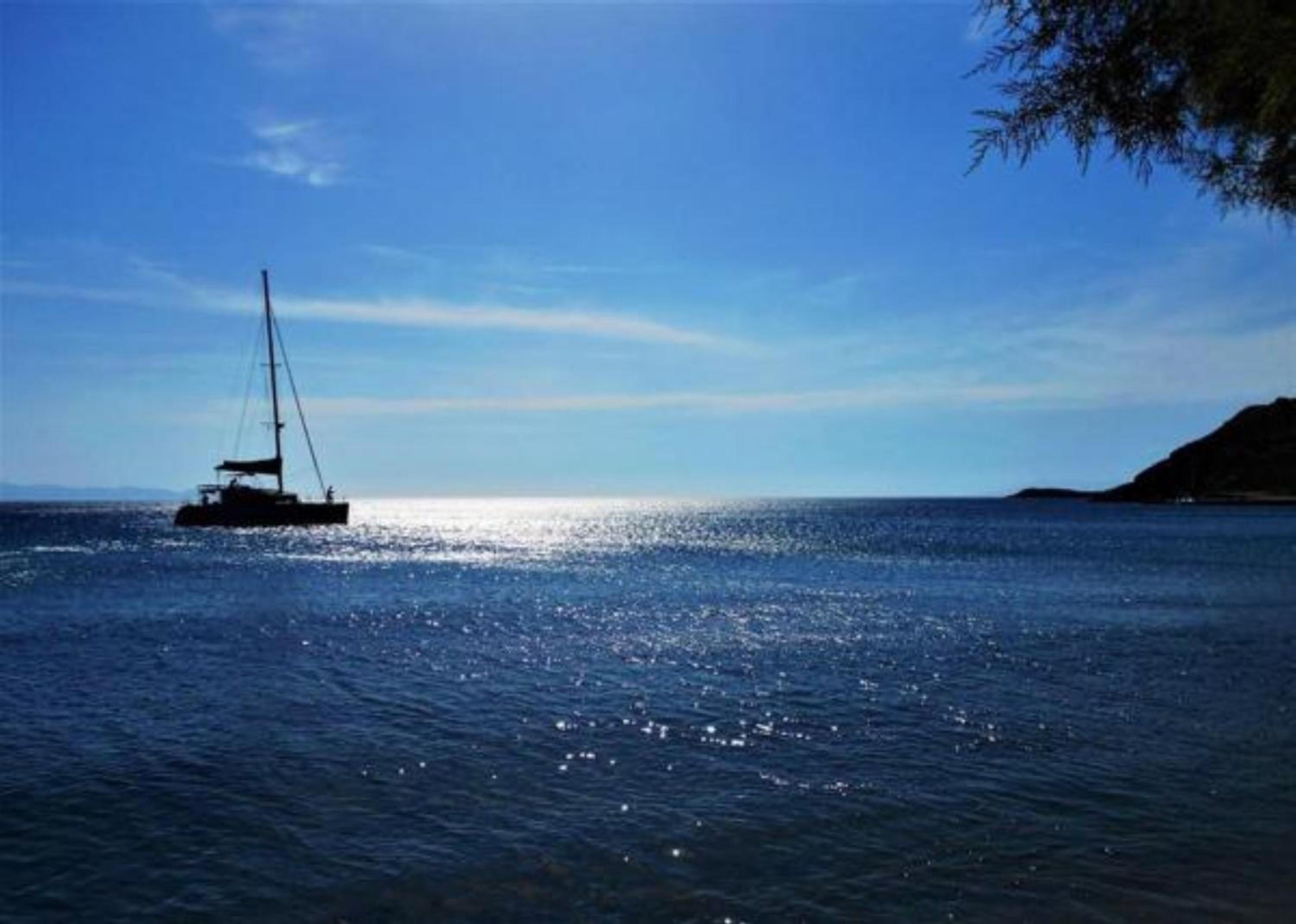 Tinos Suites & Apartments