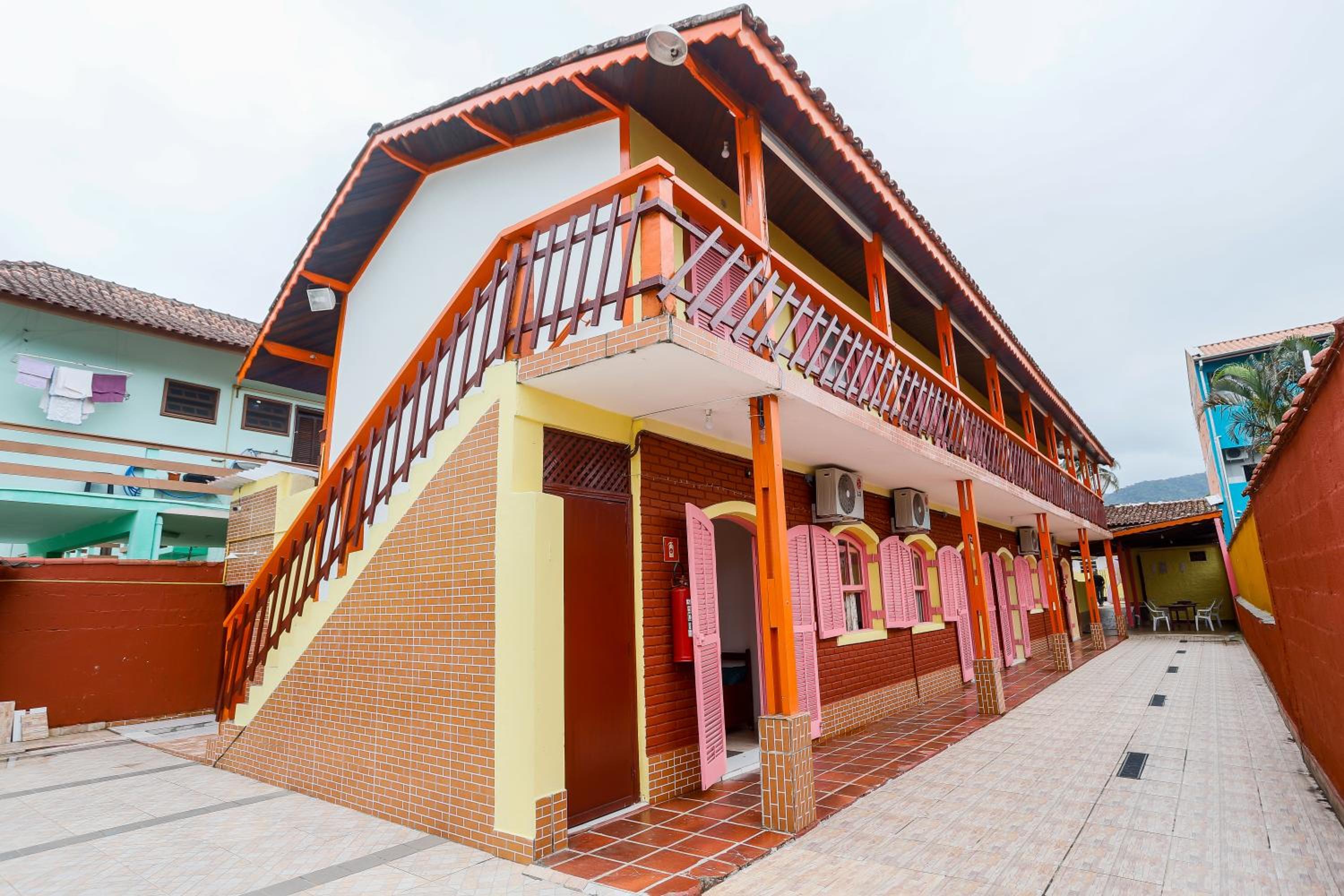 Hotel Pousada Gaivotas de Maranduba - Image 1