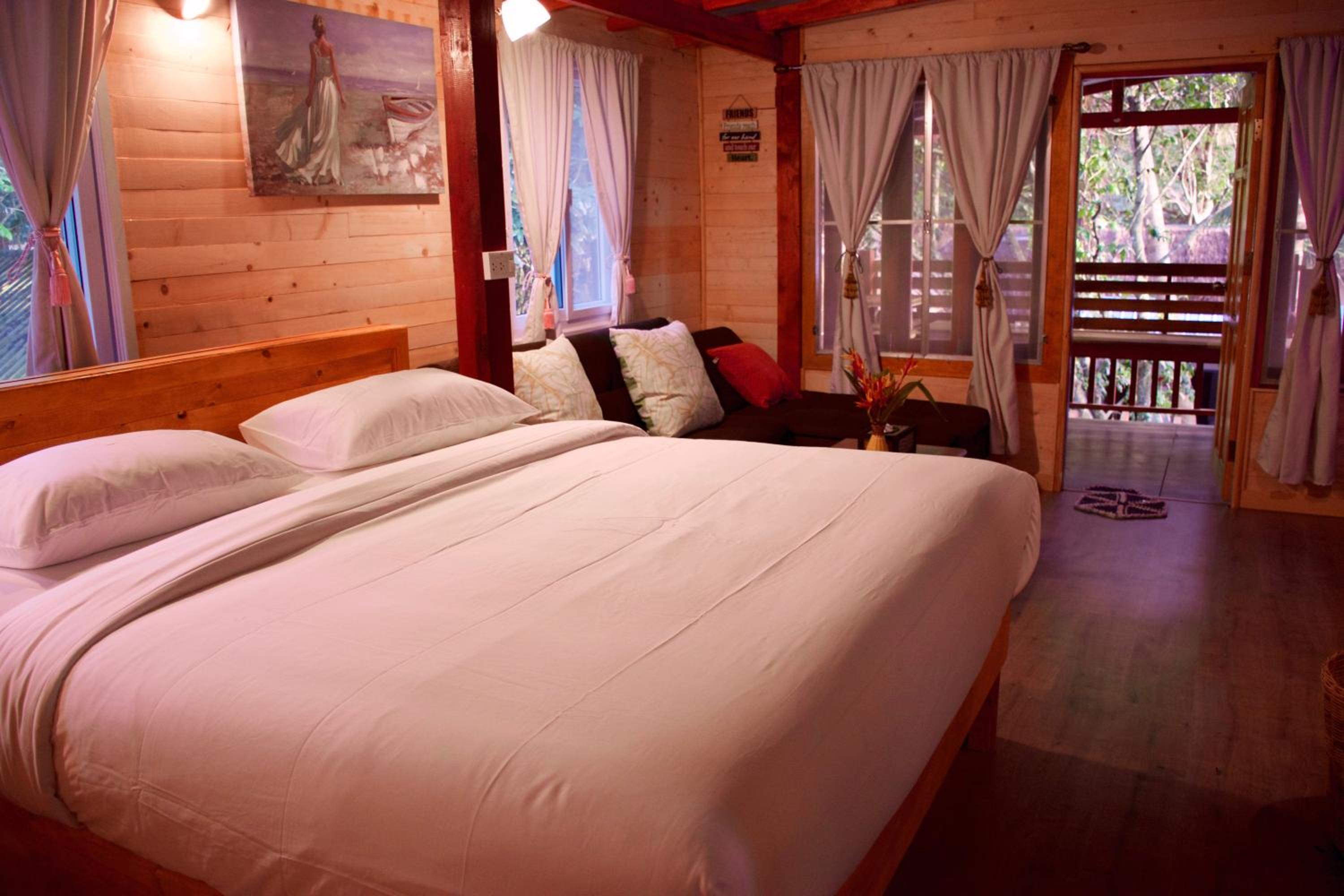 Lazy Hut