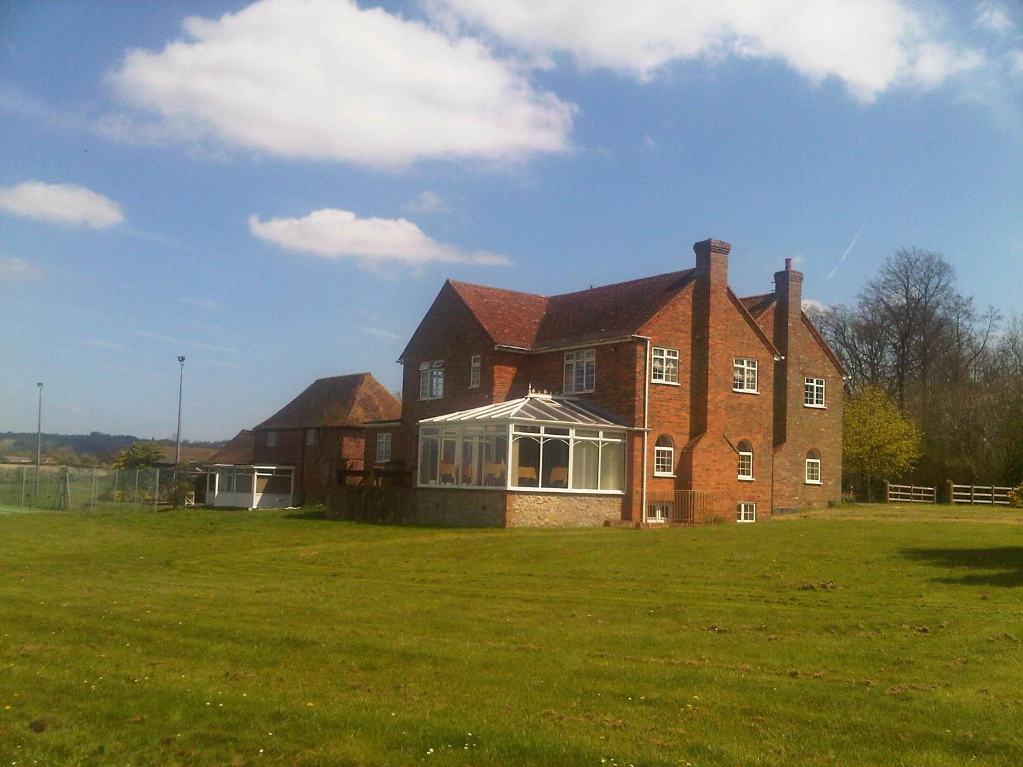 Plumpton House