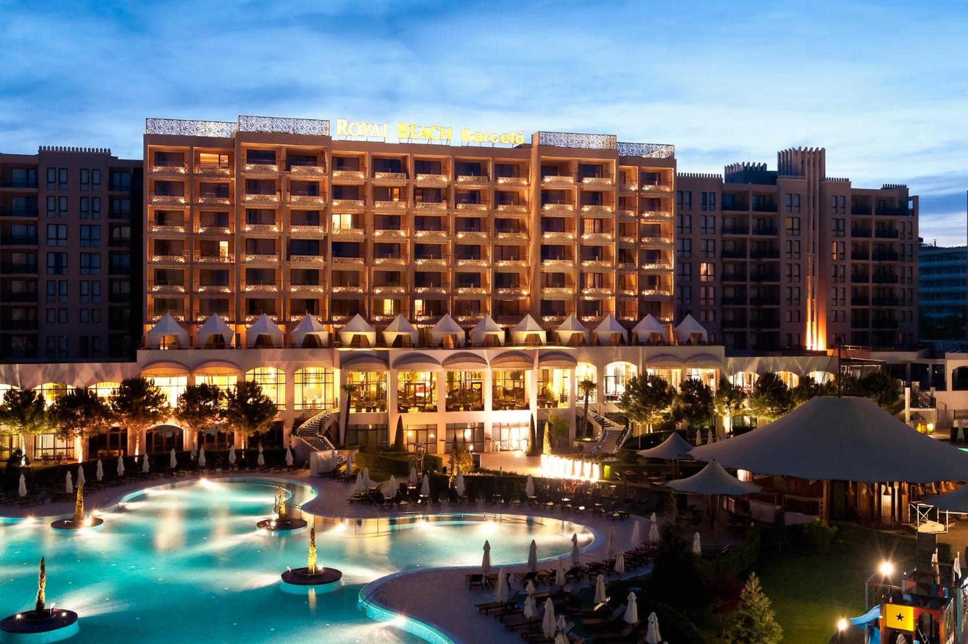 ROYAL BEACH HOTEL apartment