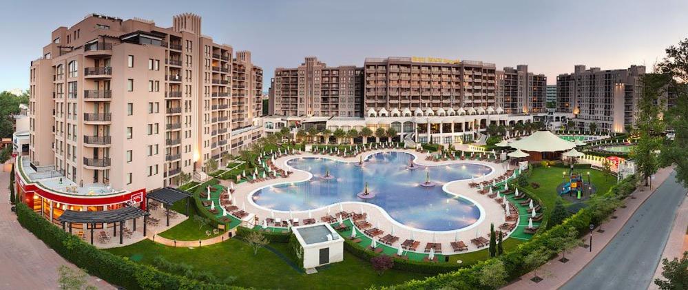 ROYAL BEACH HOTEL apartment