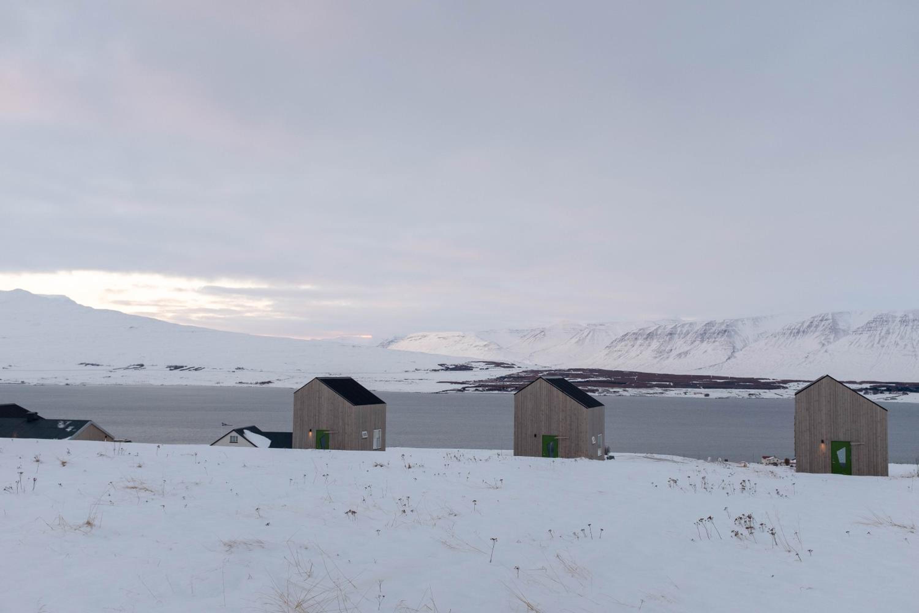 Sunnuhlid houses