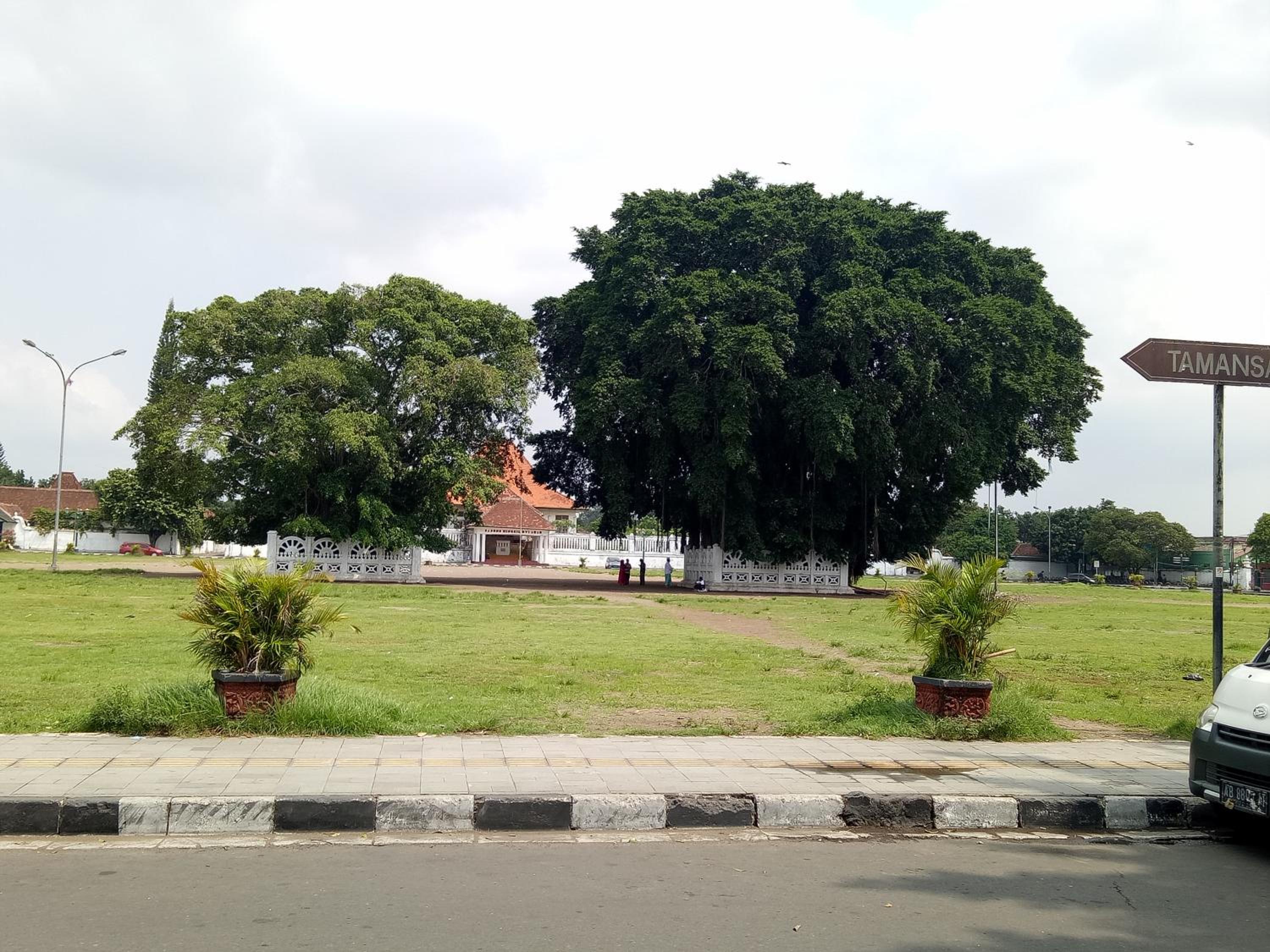 Rumah Panjaitan view 3
