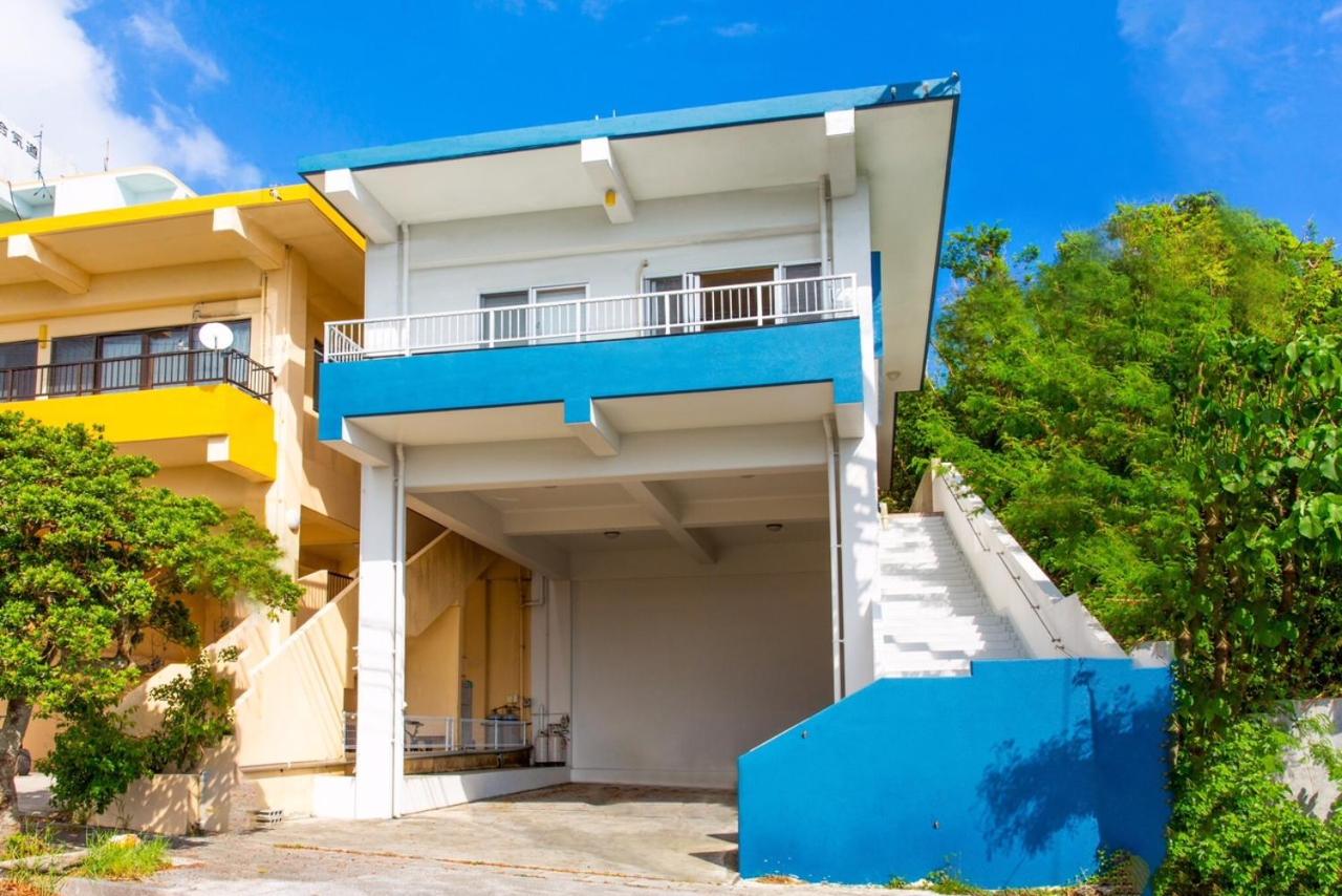 Hotel Raku Villa Uruma