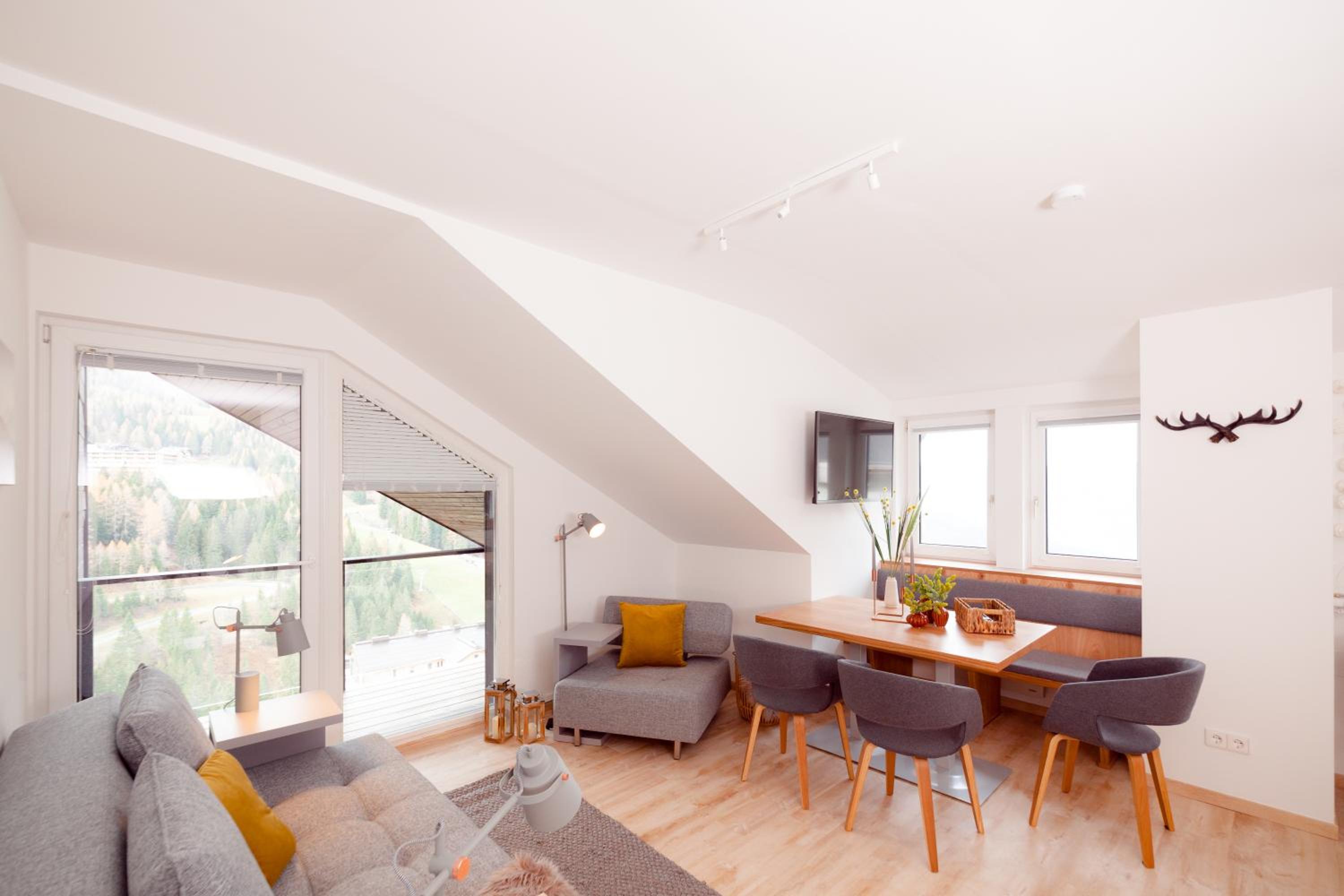 Apartment Bergkristall view 4