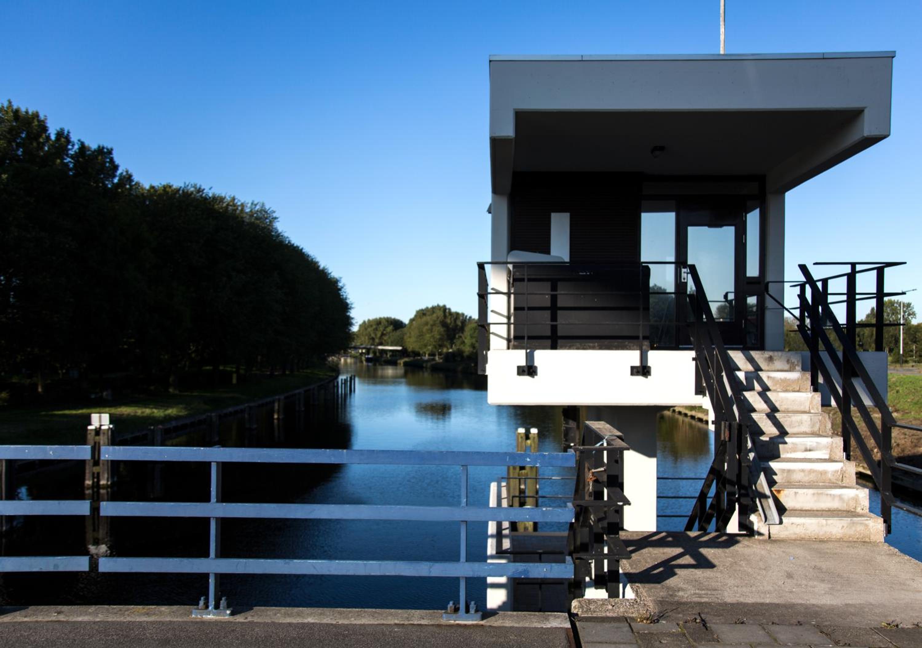 SWEETS - Meeuwenpleinbrug