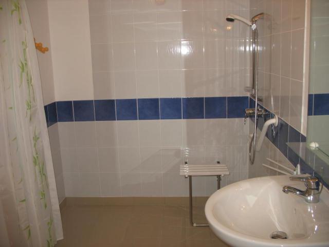 Photo 34