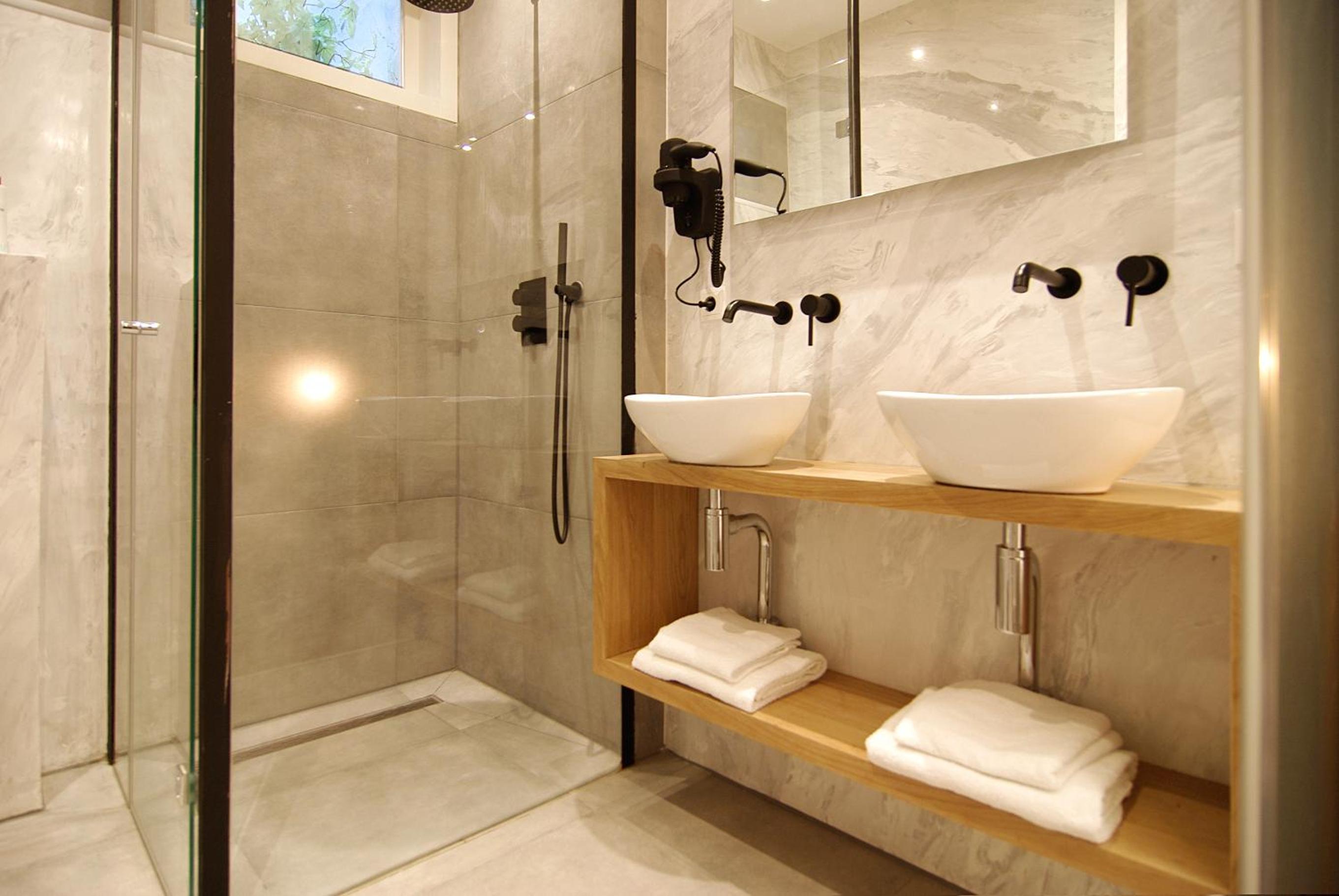 NEW! 2024 - The Canal Bridge Suites