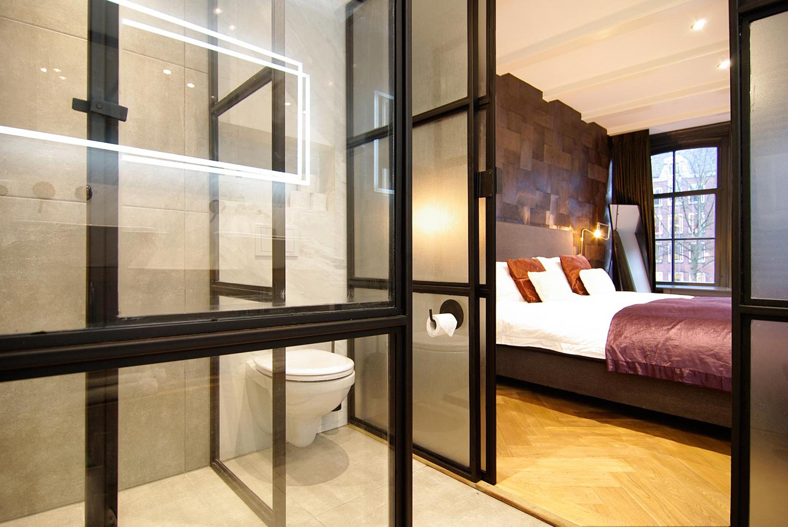 NEW! 2024 - The Canal Bridge Suites