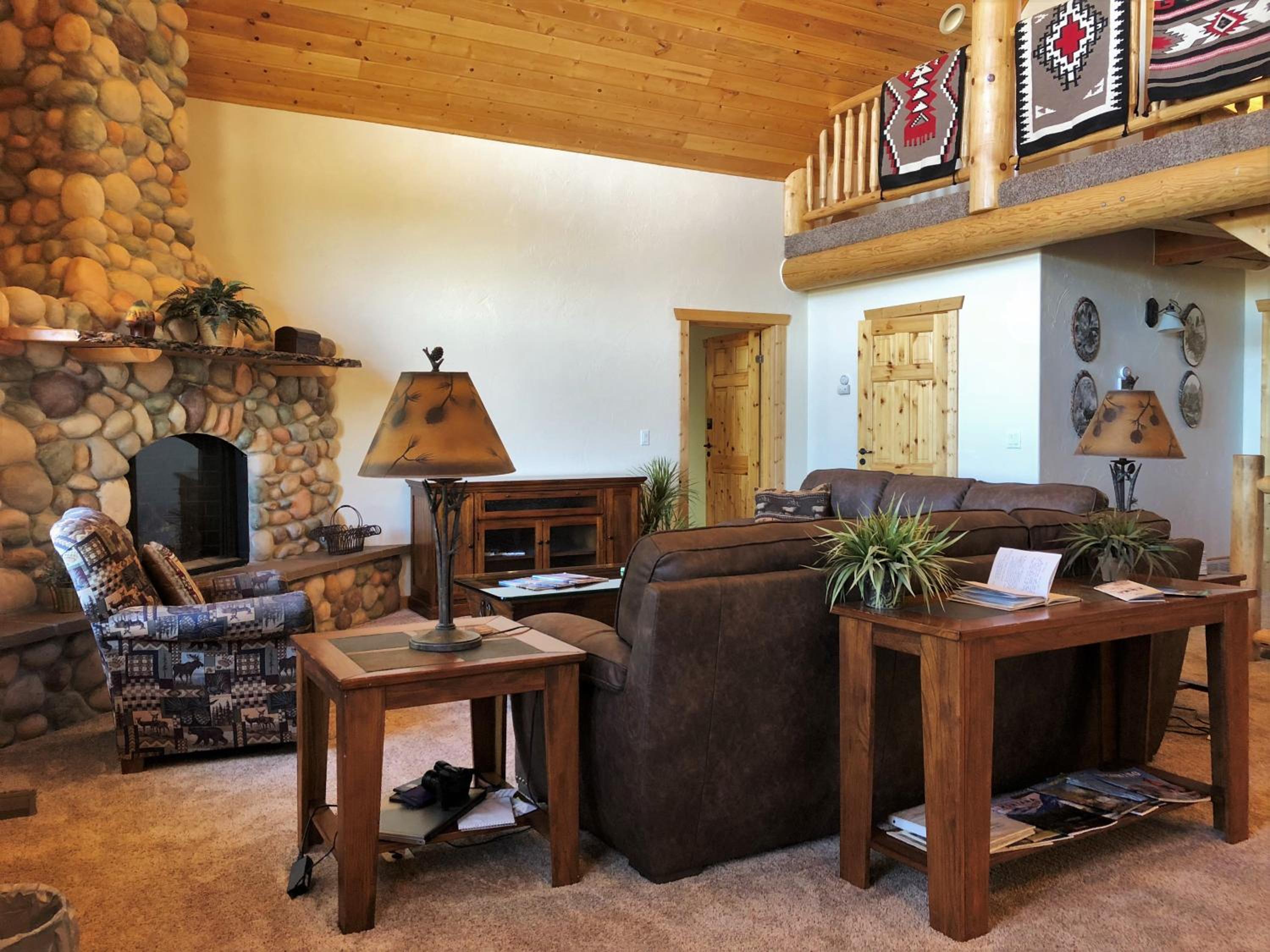 The Hideaway Lodge