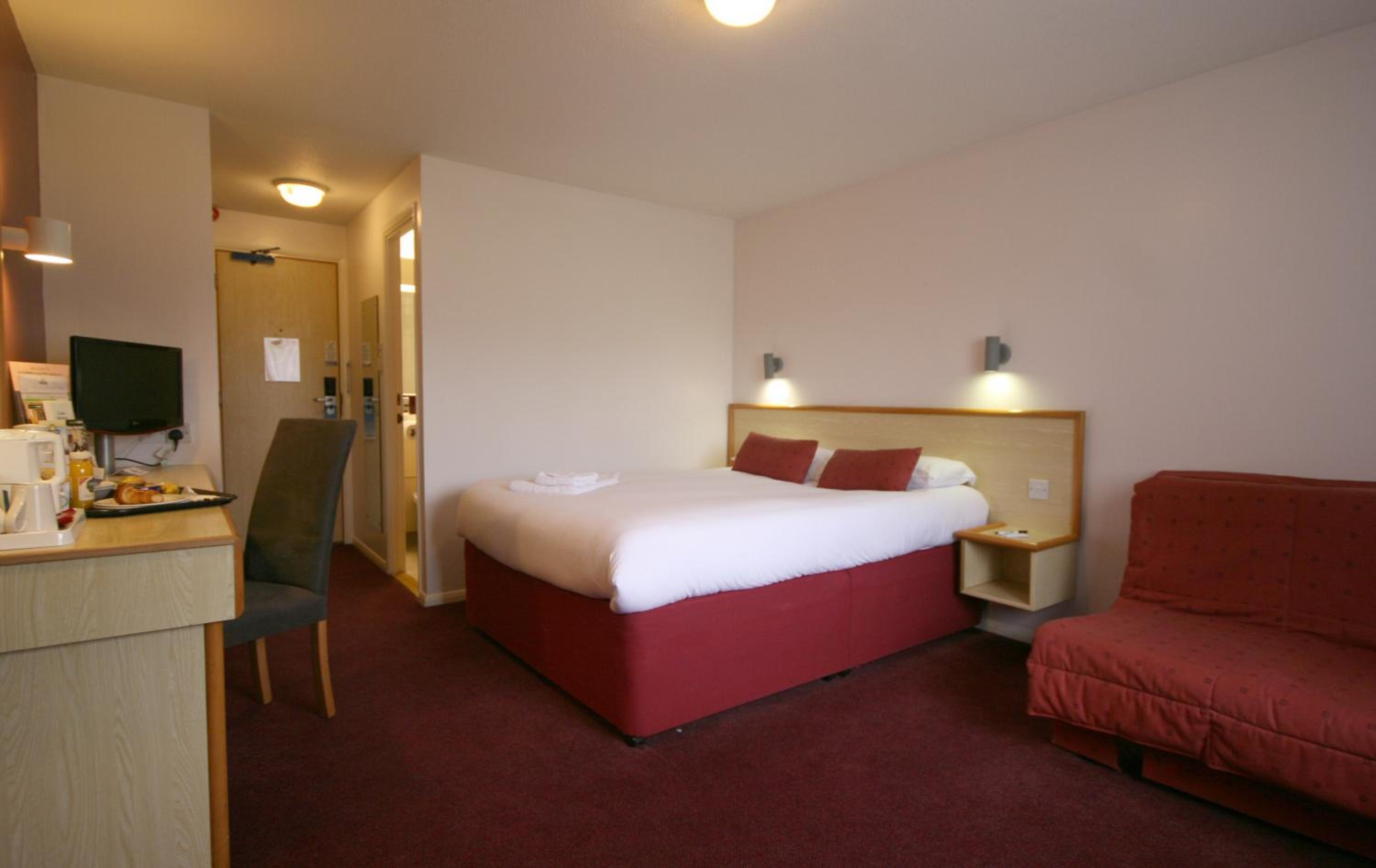 Gretna Green Vacations - Days Inn Hotel Gretna Green - Property Image 16