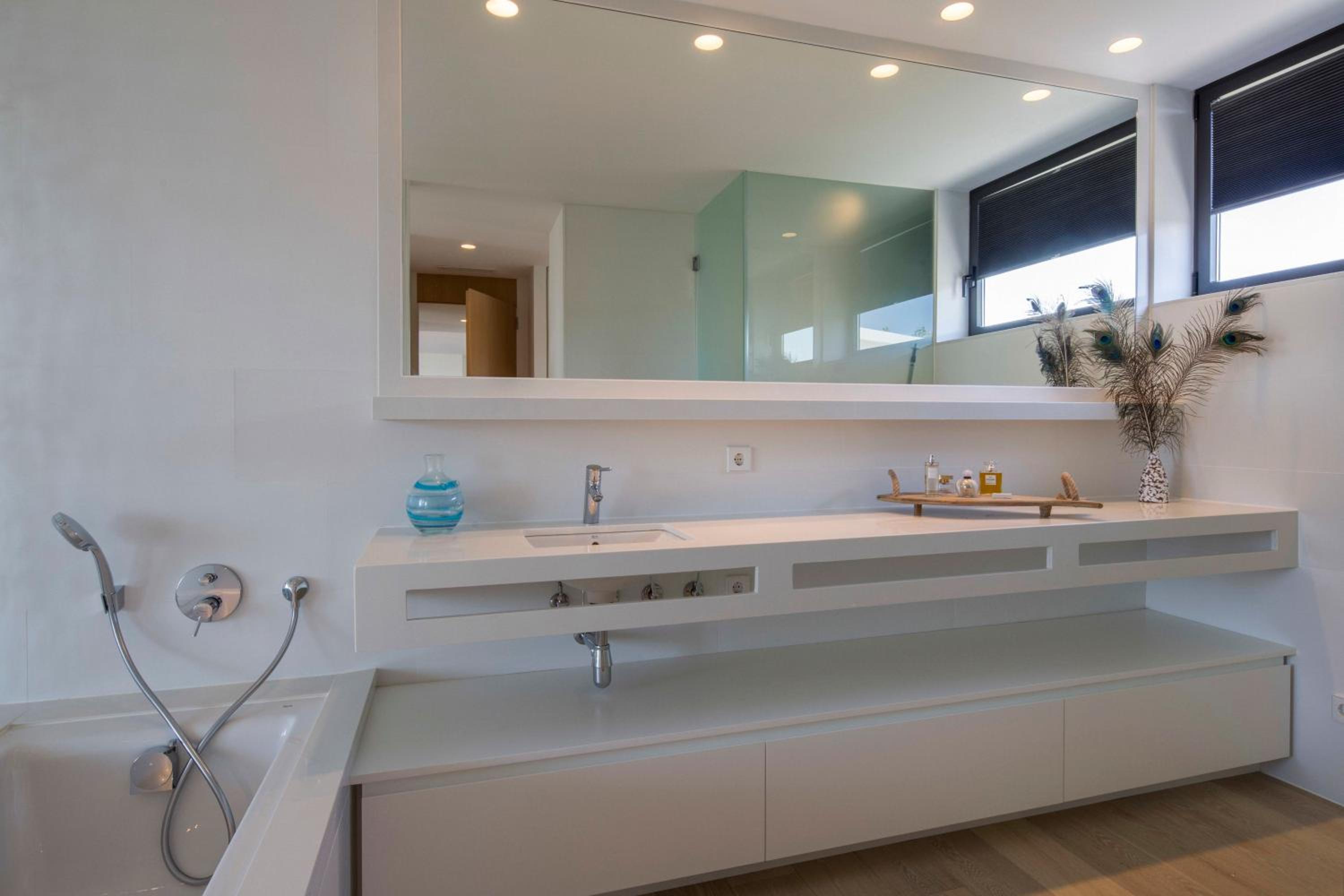 Holiday Rentals at Camiral, a Quinta do Lago Resort