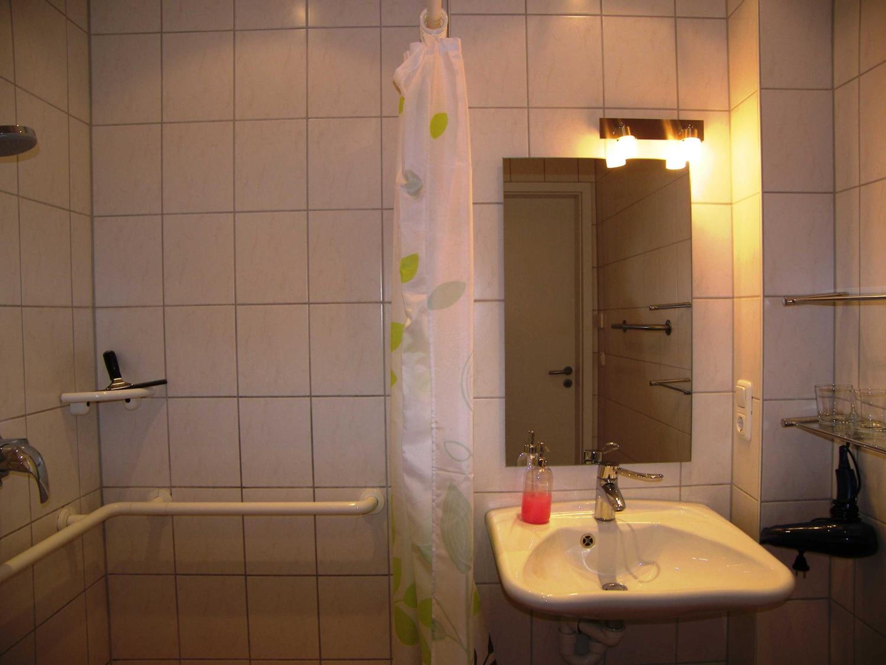 Photo 24