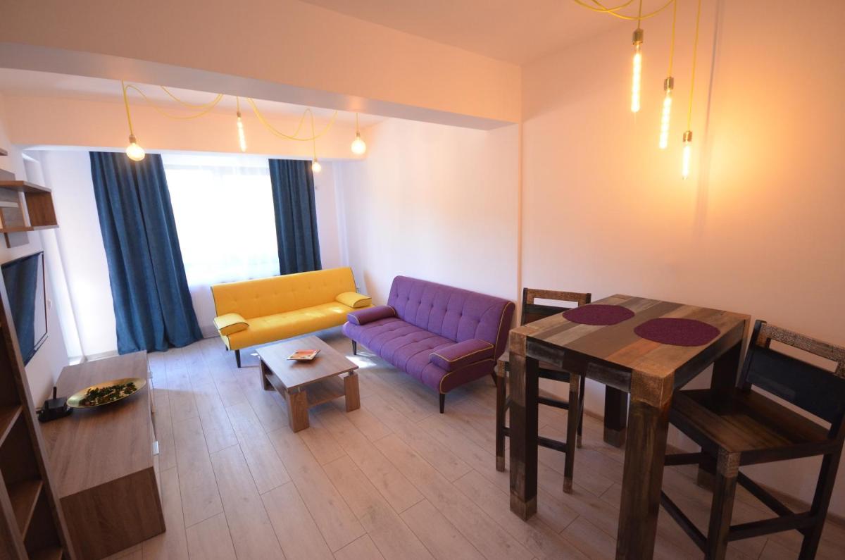 Rya Home 1 view 4