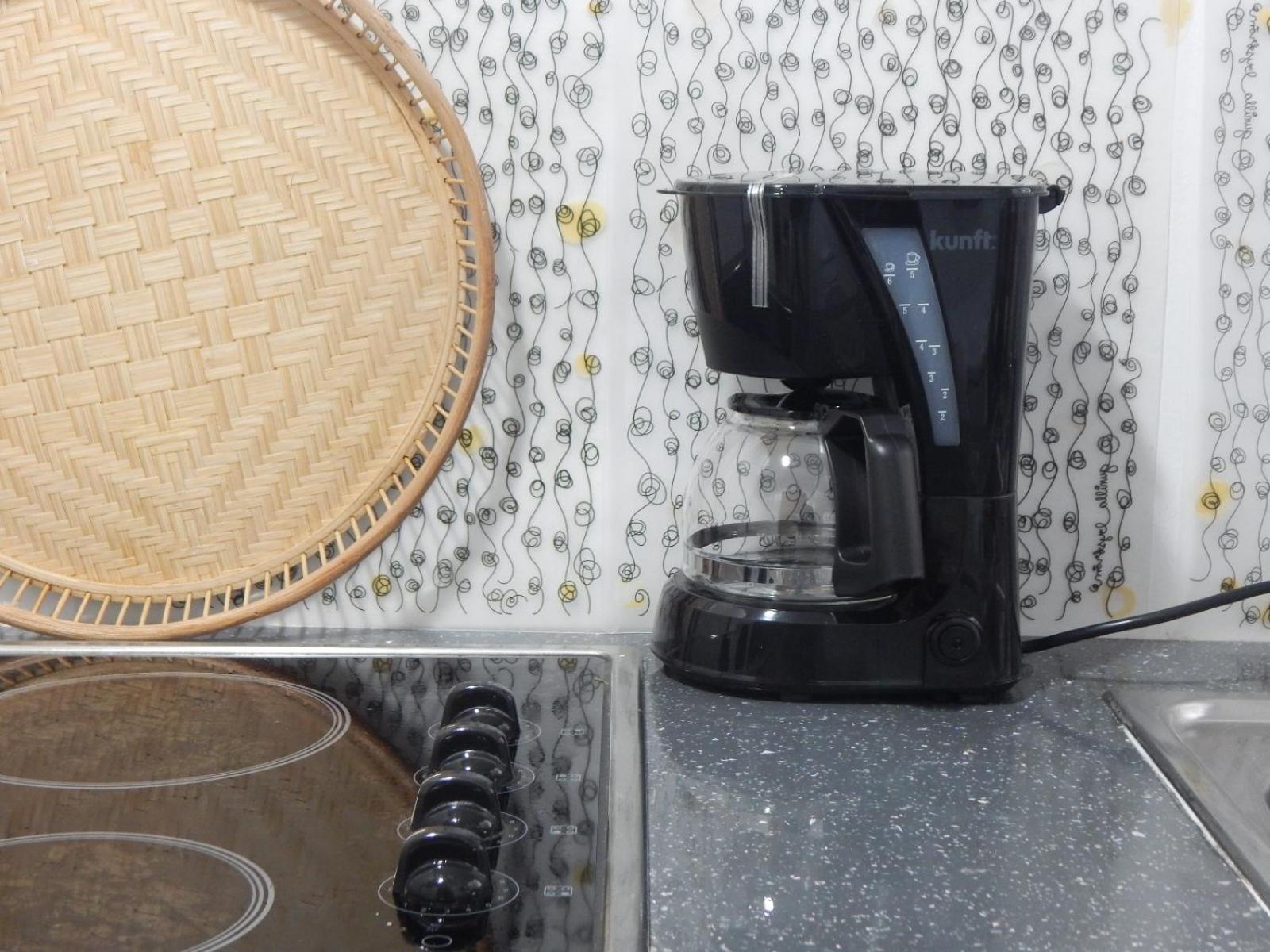 Apartamento wifi plaza del caballo