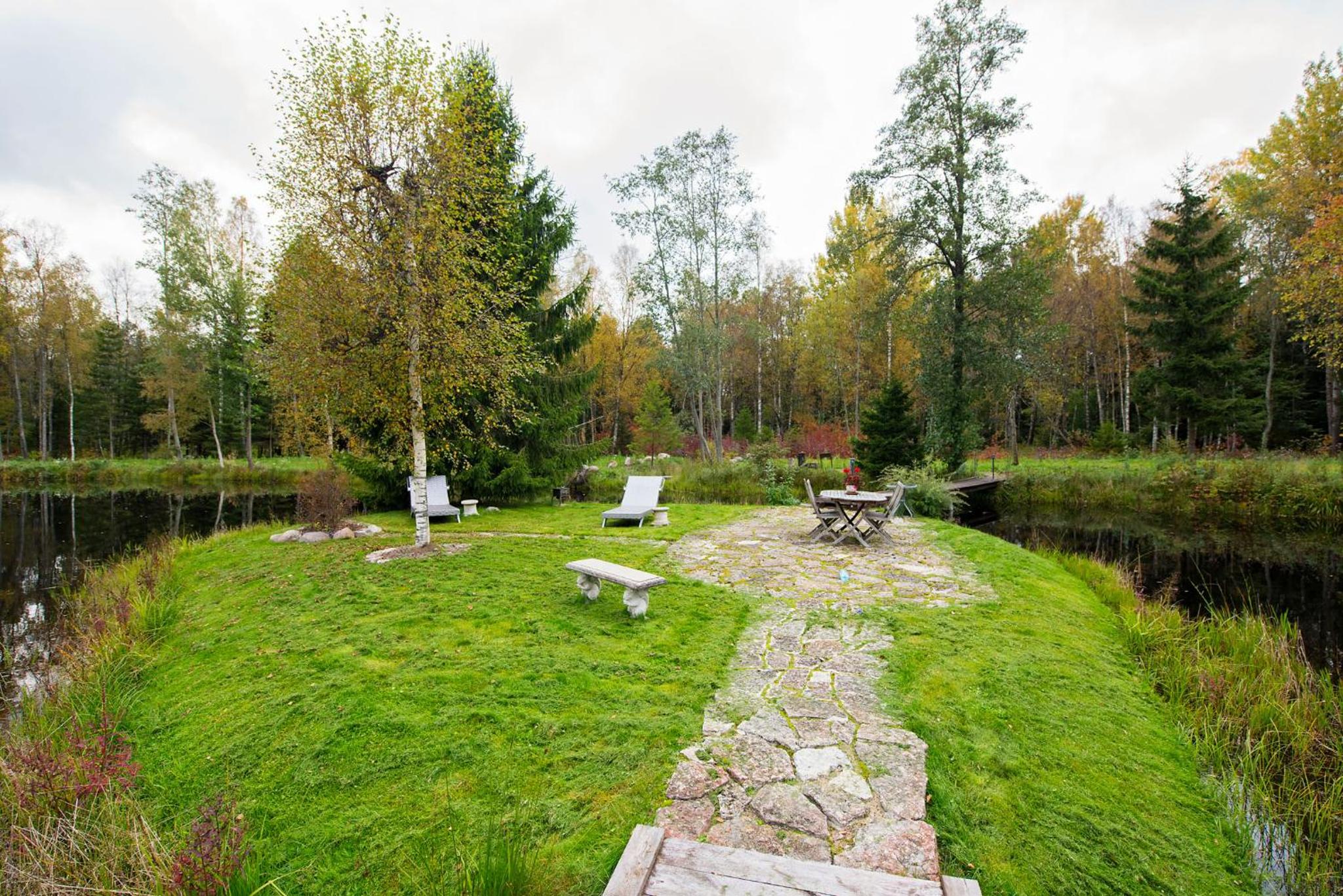Photo 47