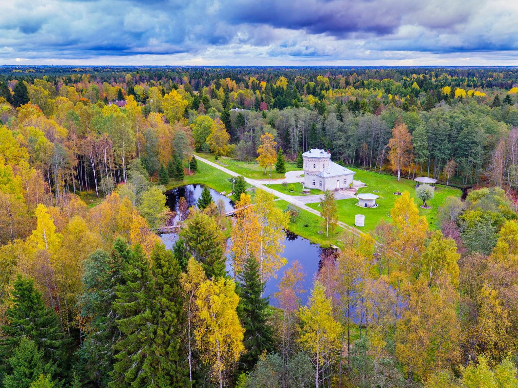 AirHome - Water Tower view 2