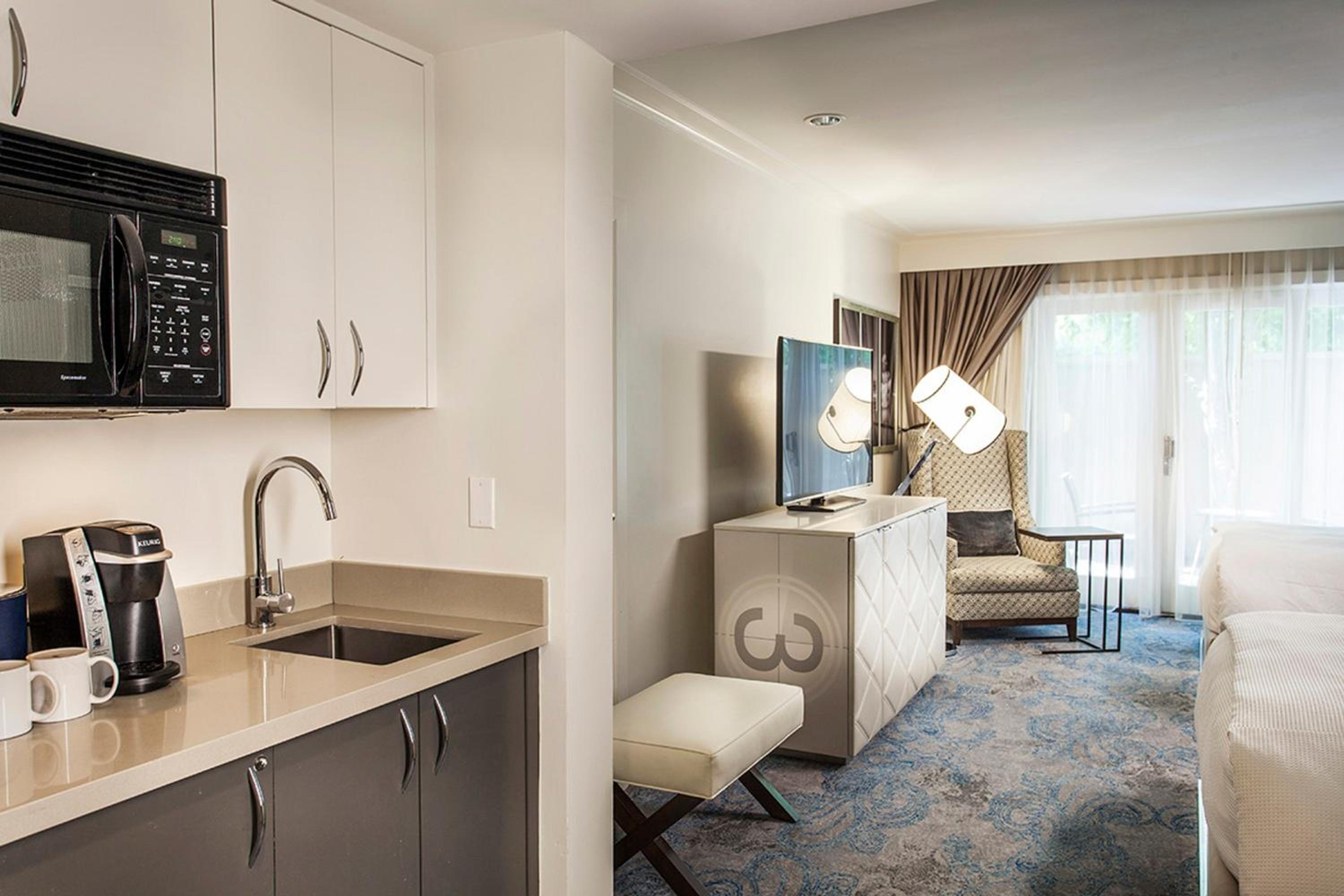 Burbank Vacations - Hotel Amarano Burbank-Hollywood - Property Image 18
