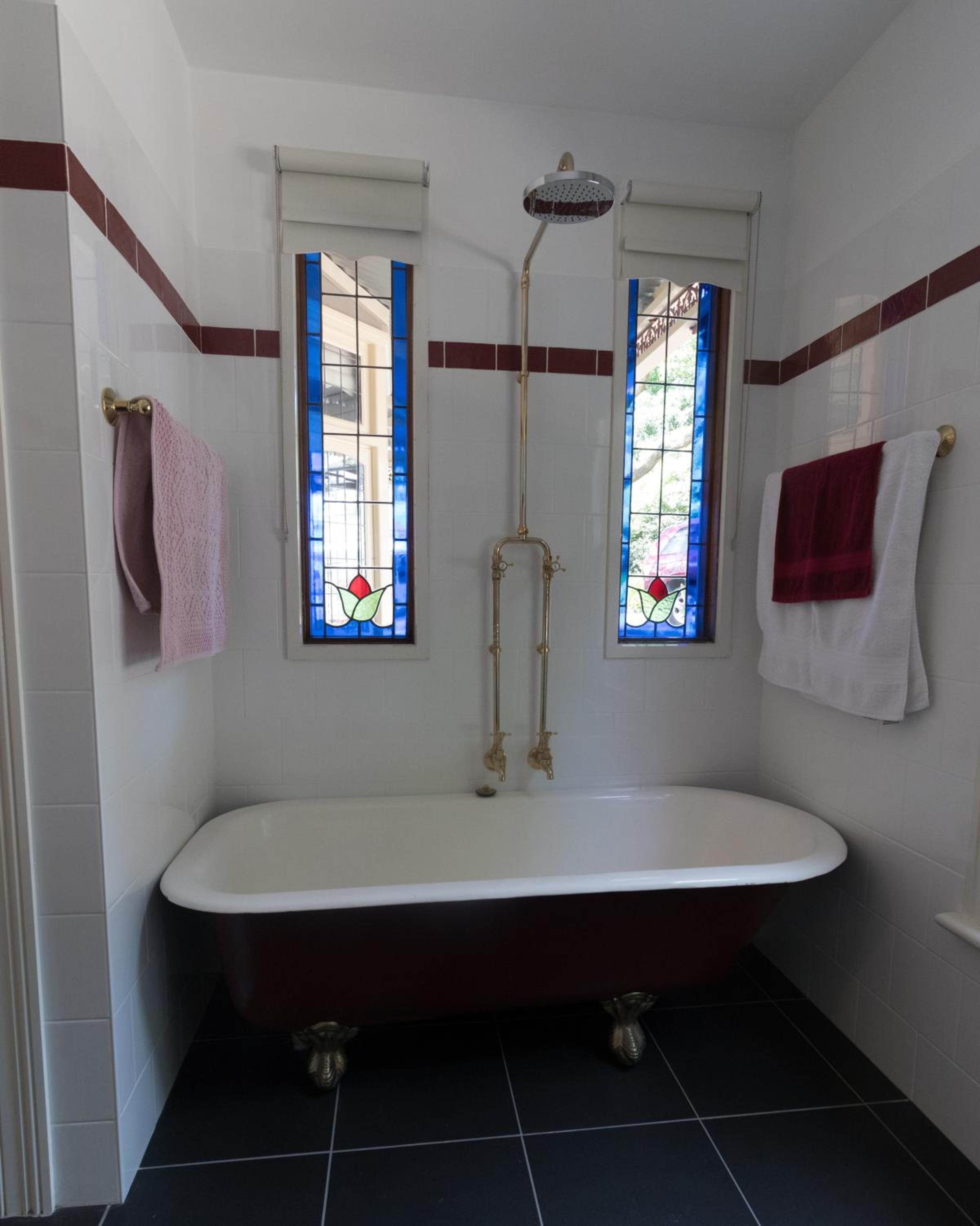 The Oaks Lilydale Accommodation