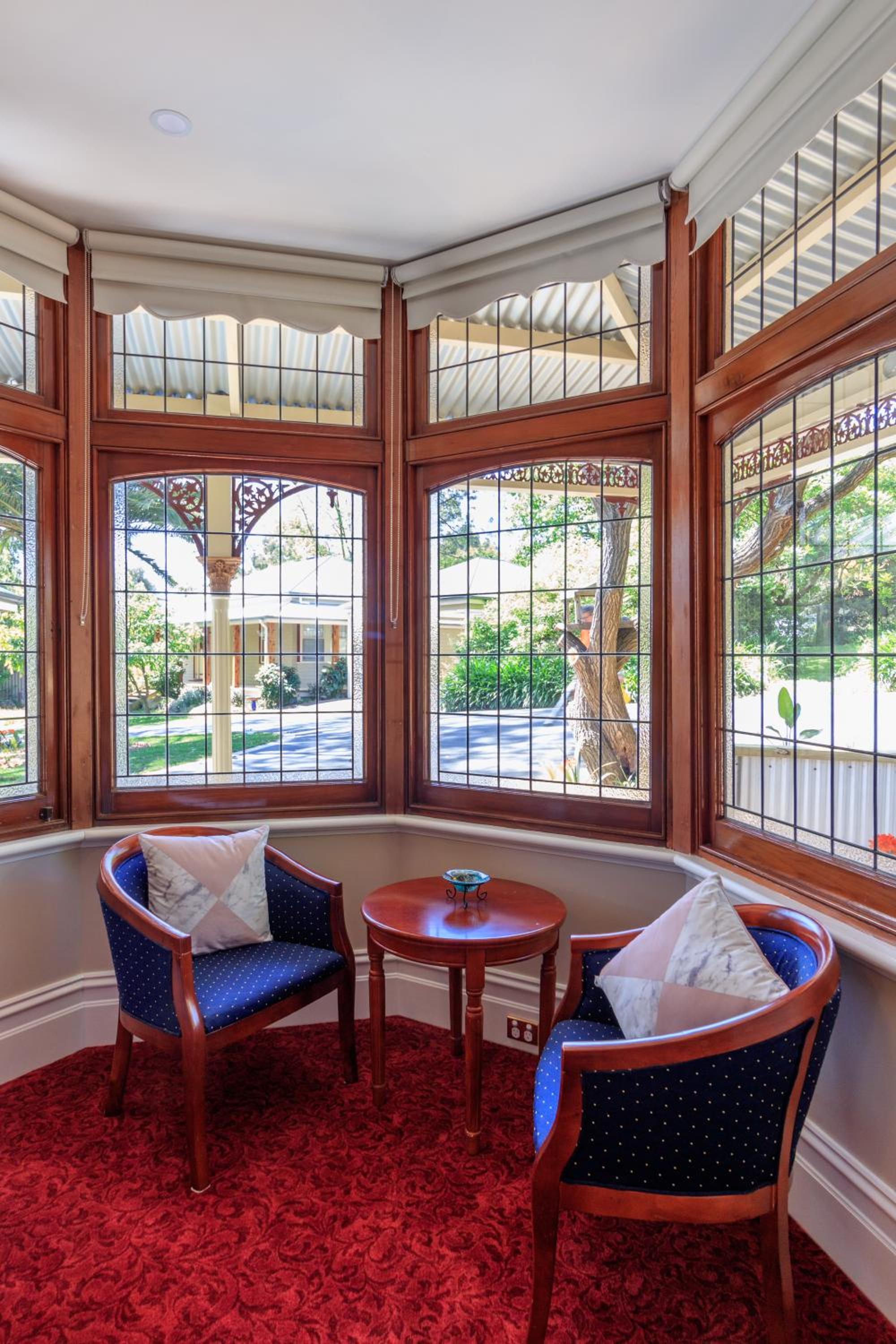 The Oaks Lilydale Accommodation