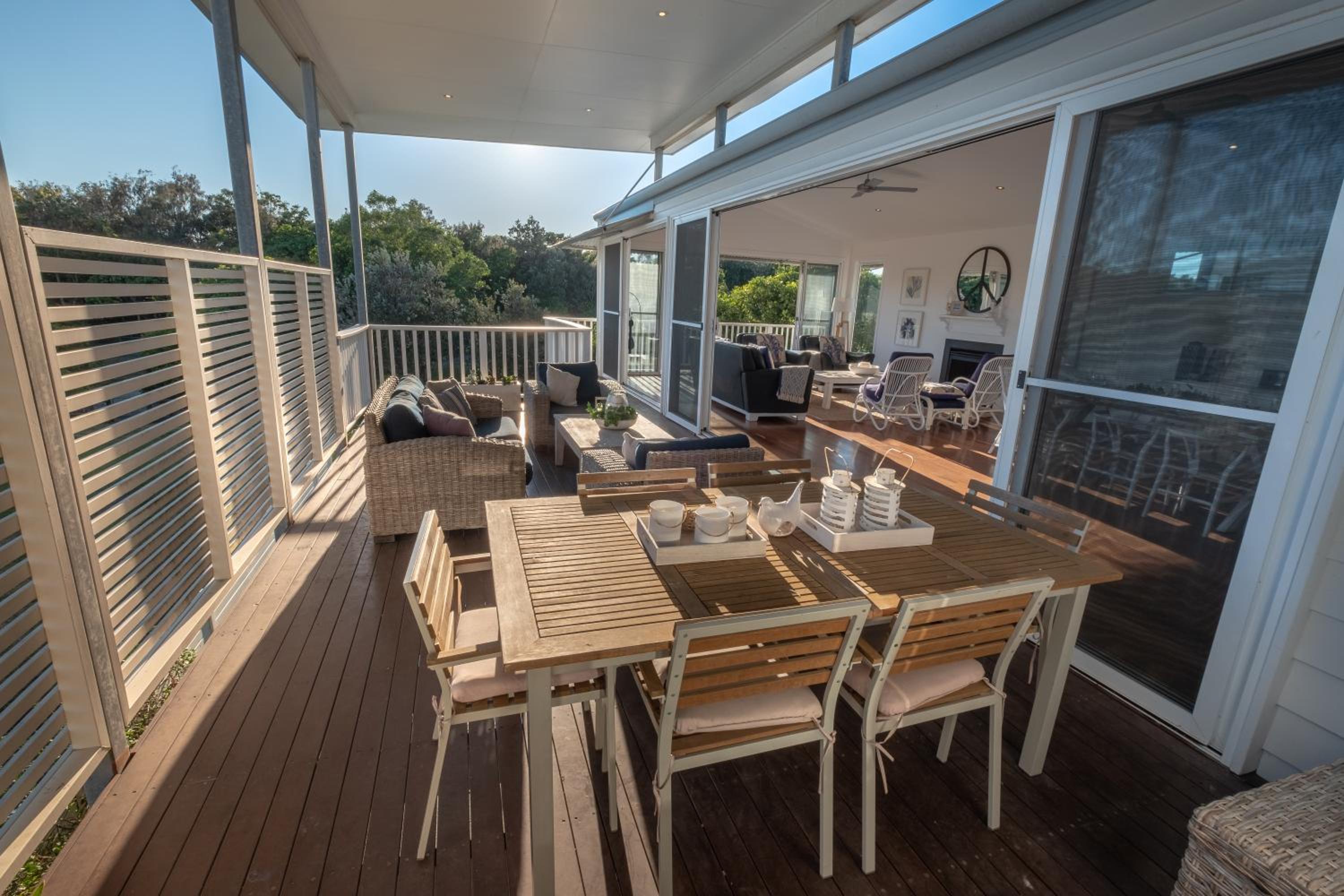 Serenity Beach Retreat