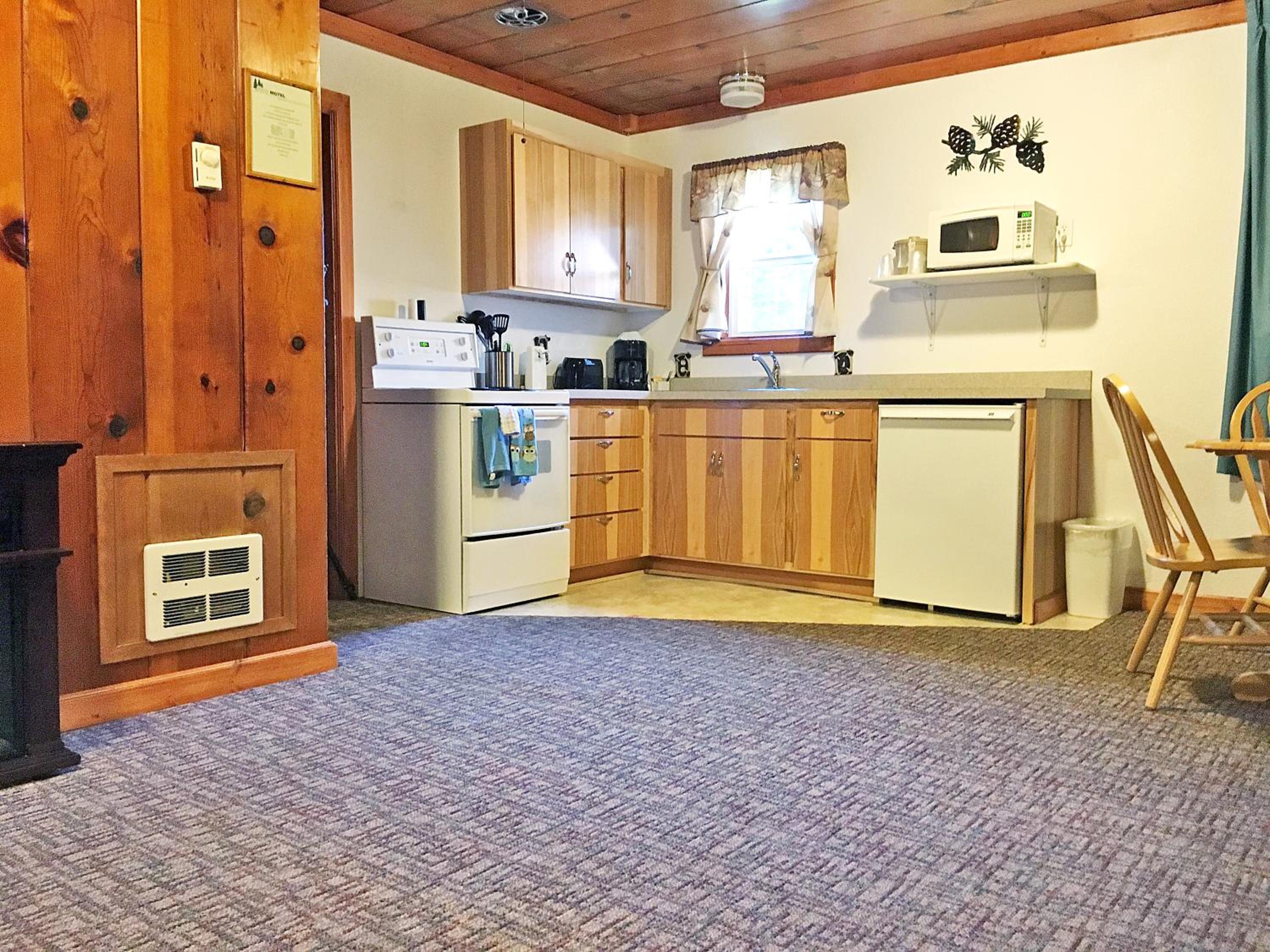 Park Motel and Cabins