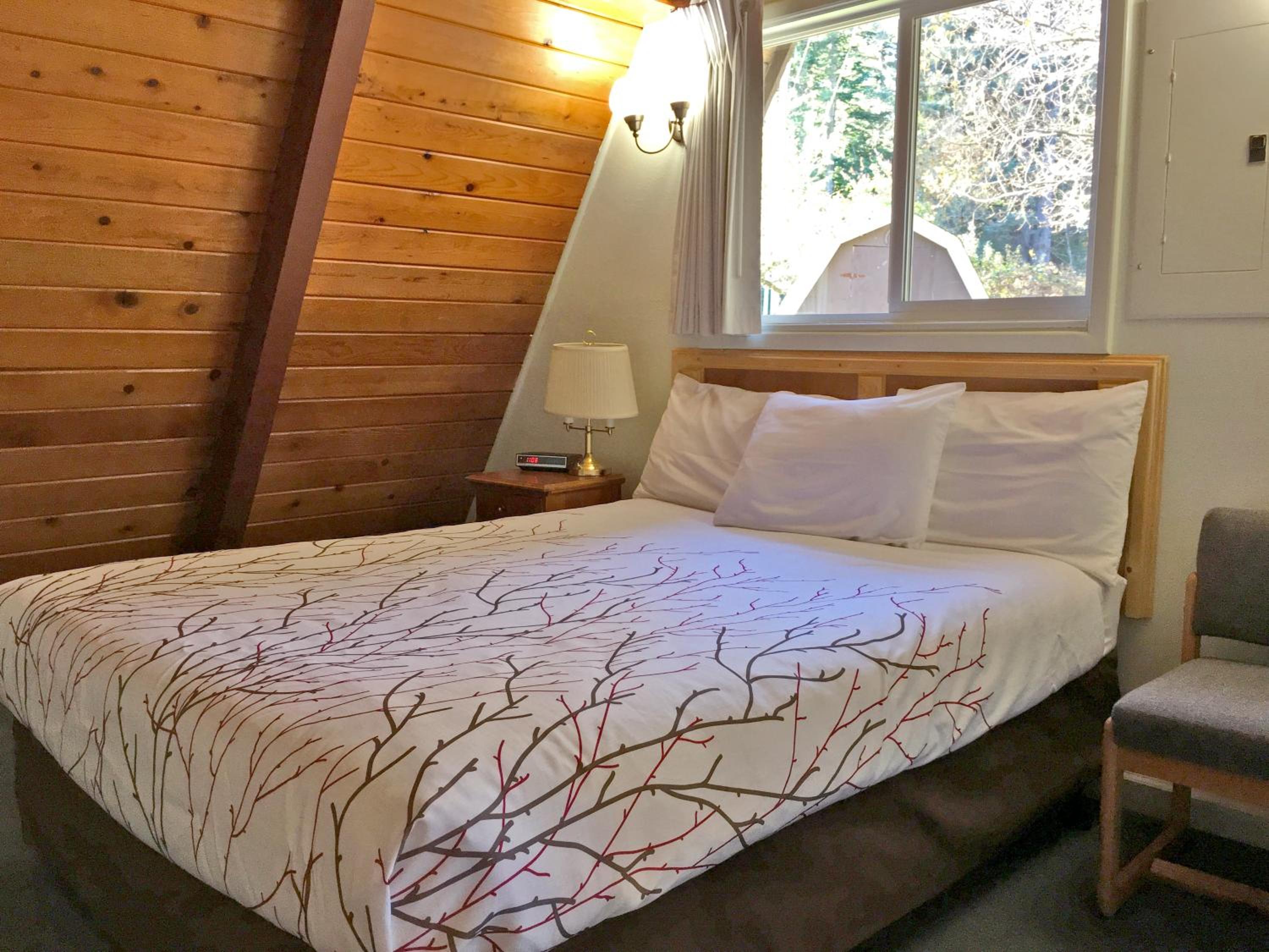 Park Motel and Cabins