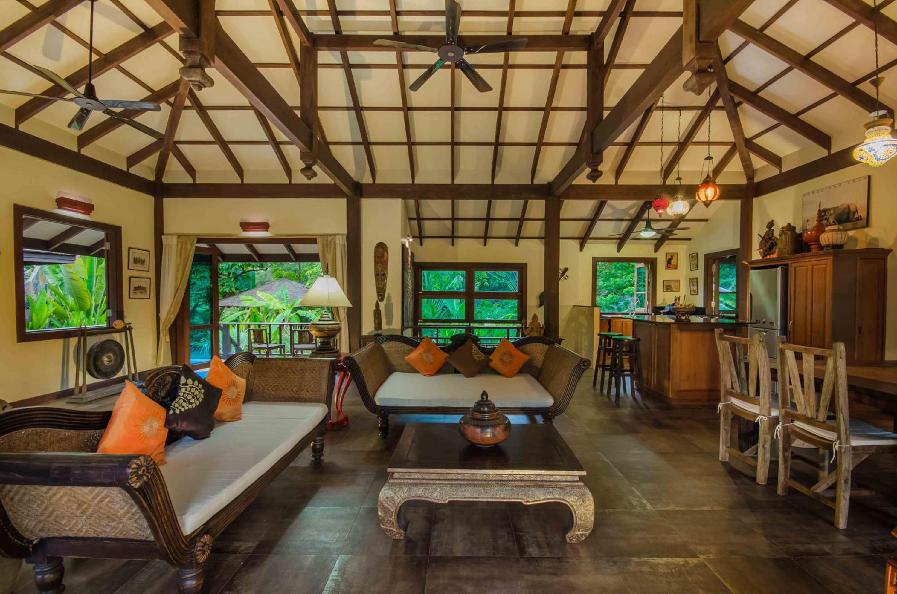 Koh Jum Beach Villas 