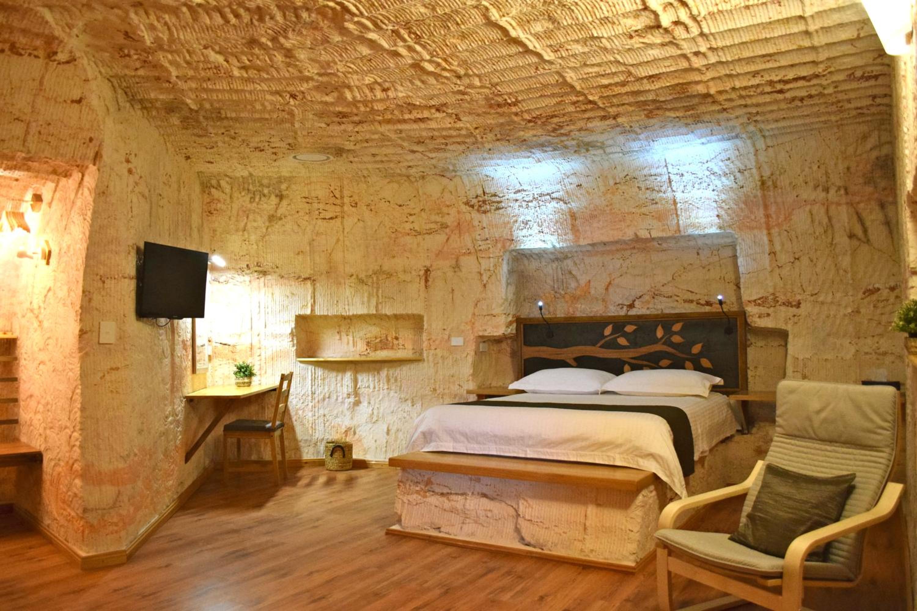 Dug Out B&B
