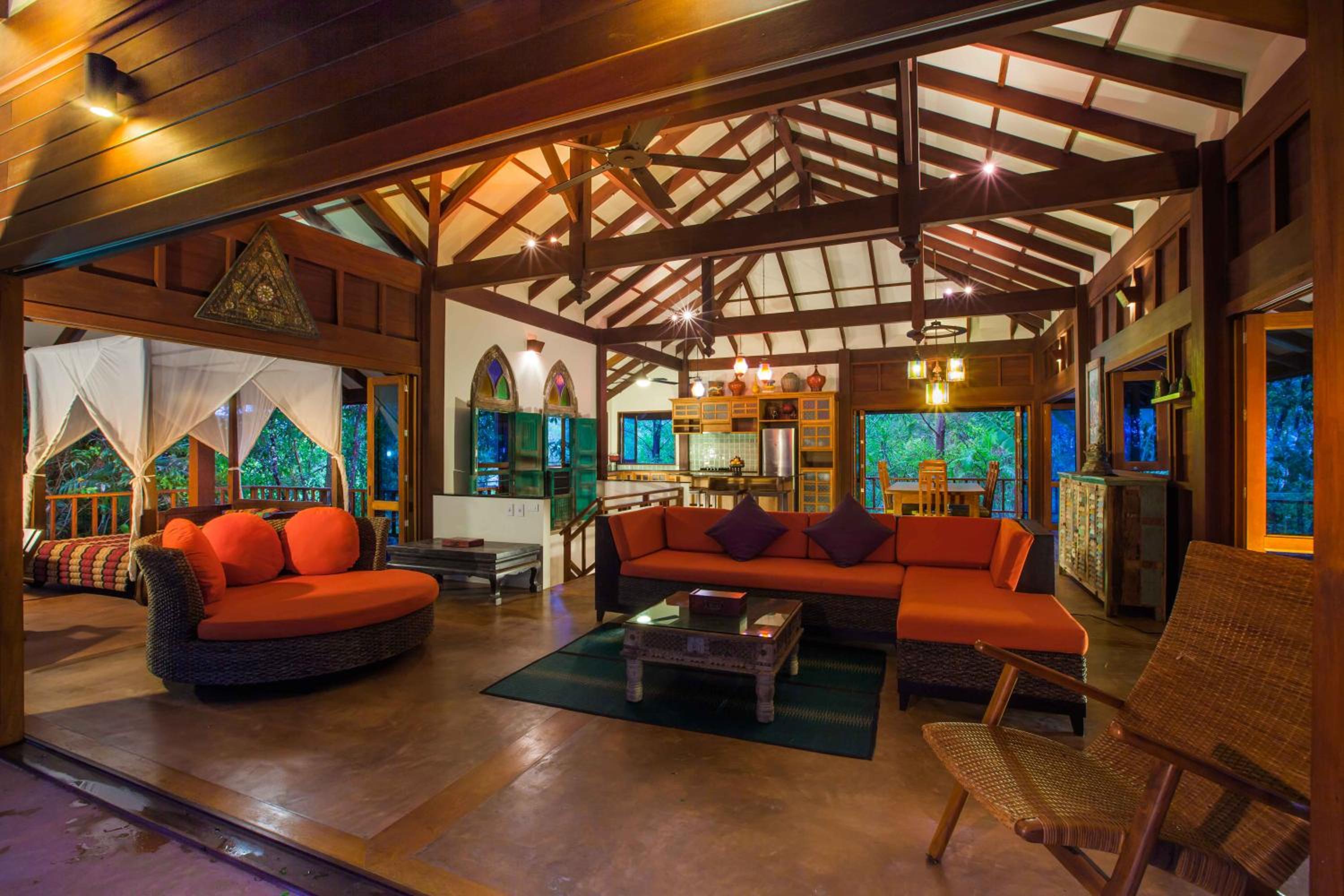 Koh Jum Beach Villas 