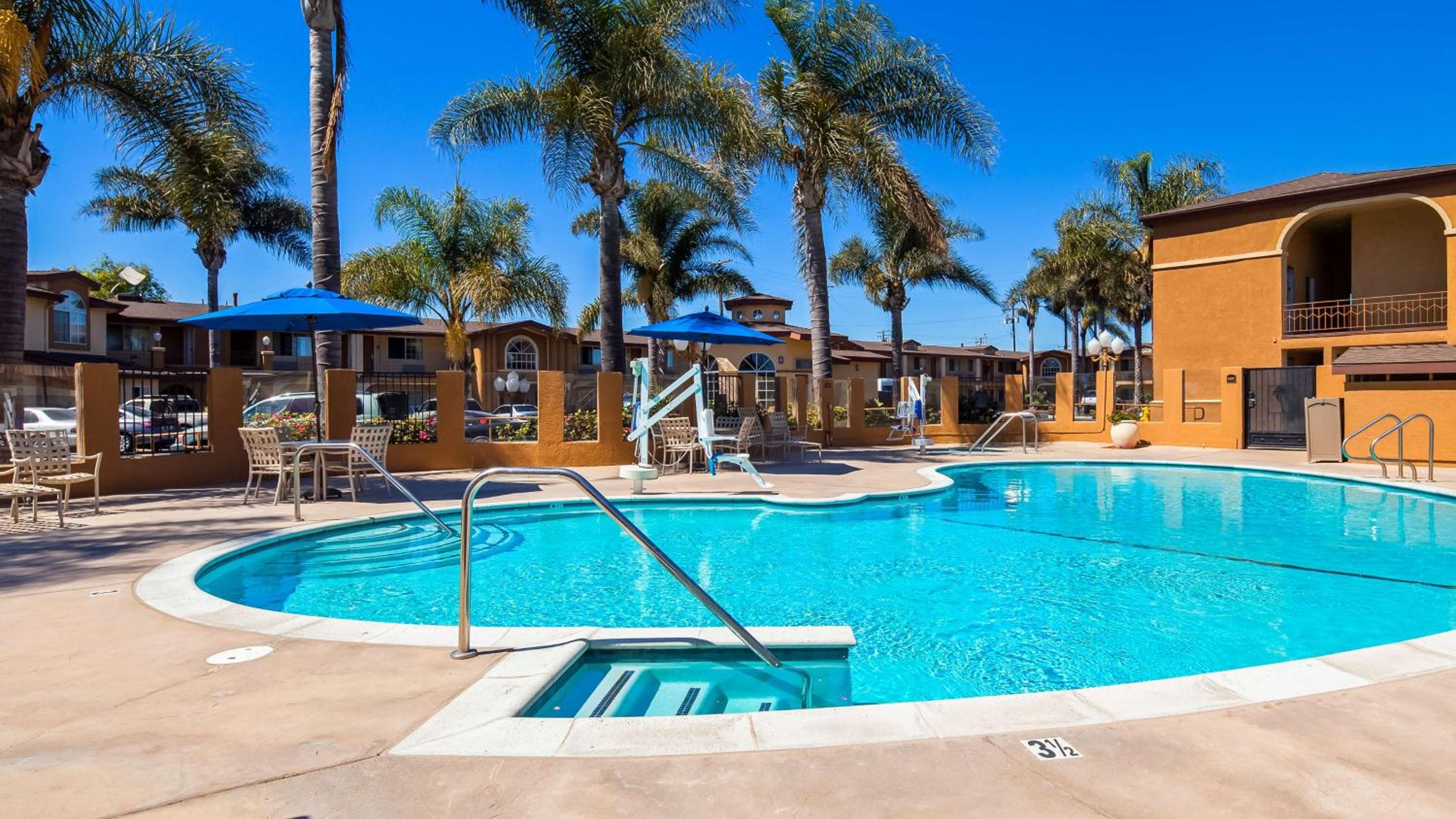 Oxnard Vacations - Best Western Oxnard Inn - Property Image 27