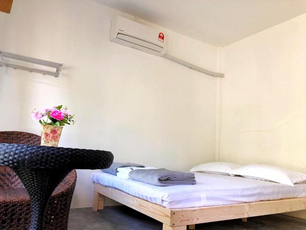 Eco Capsule Resort at Teluk Bahang, Penang photo 4