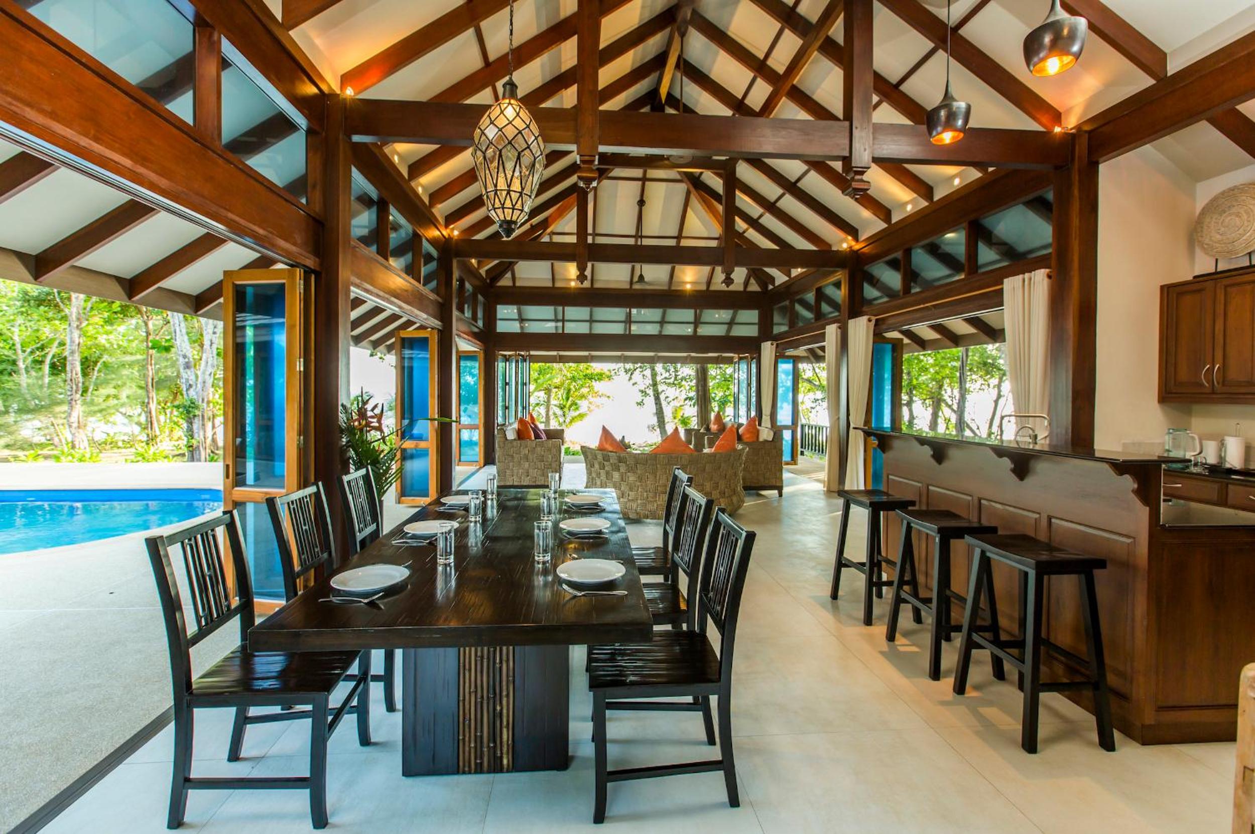 Koh Jum Beach Villas 