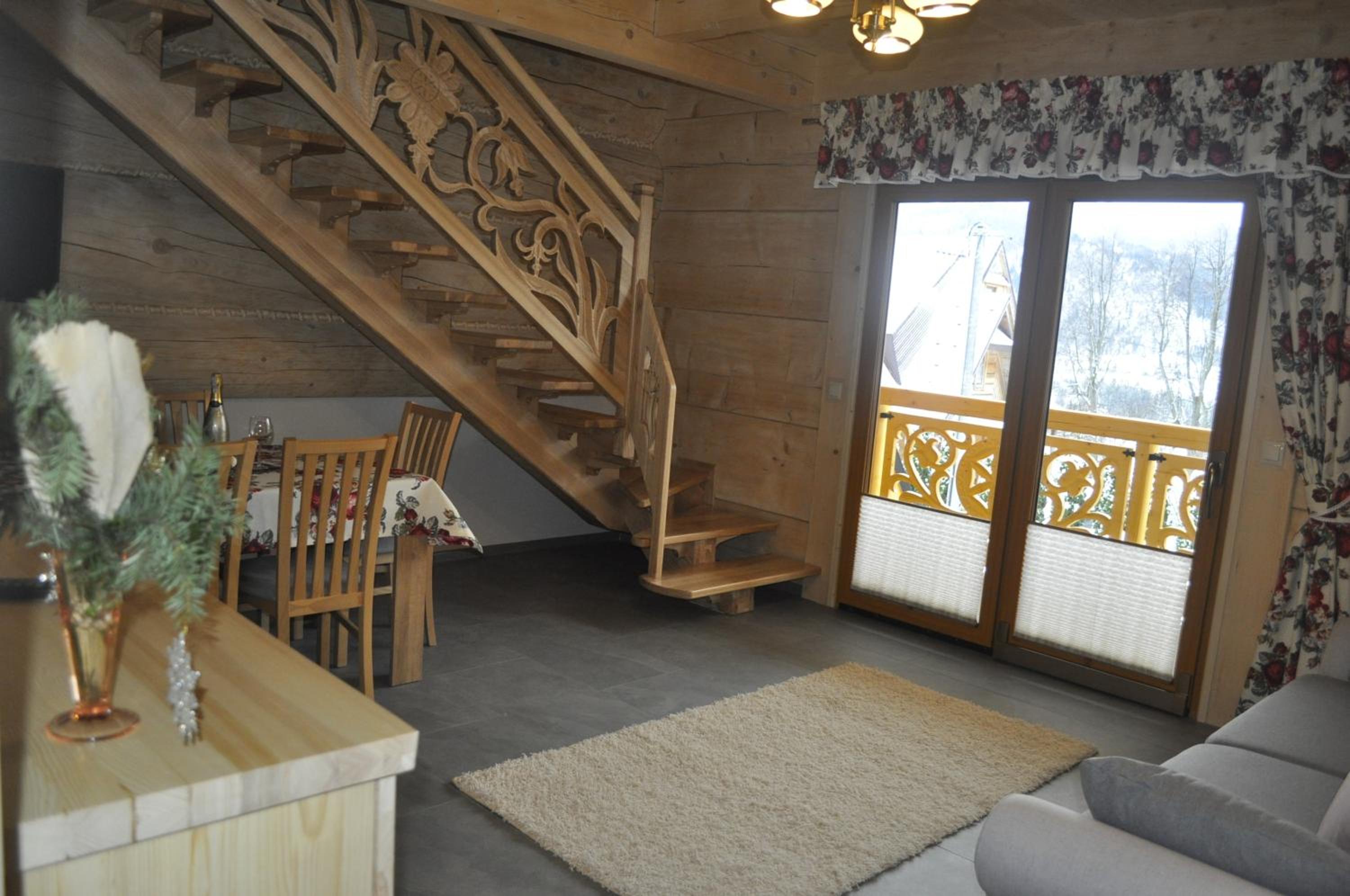 Photo 33