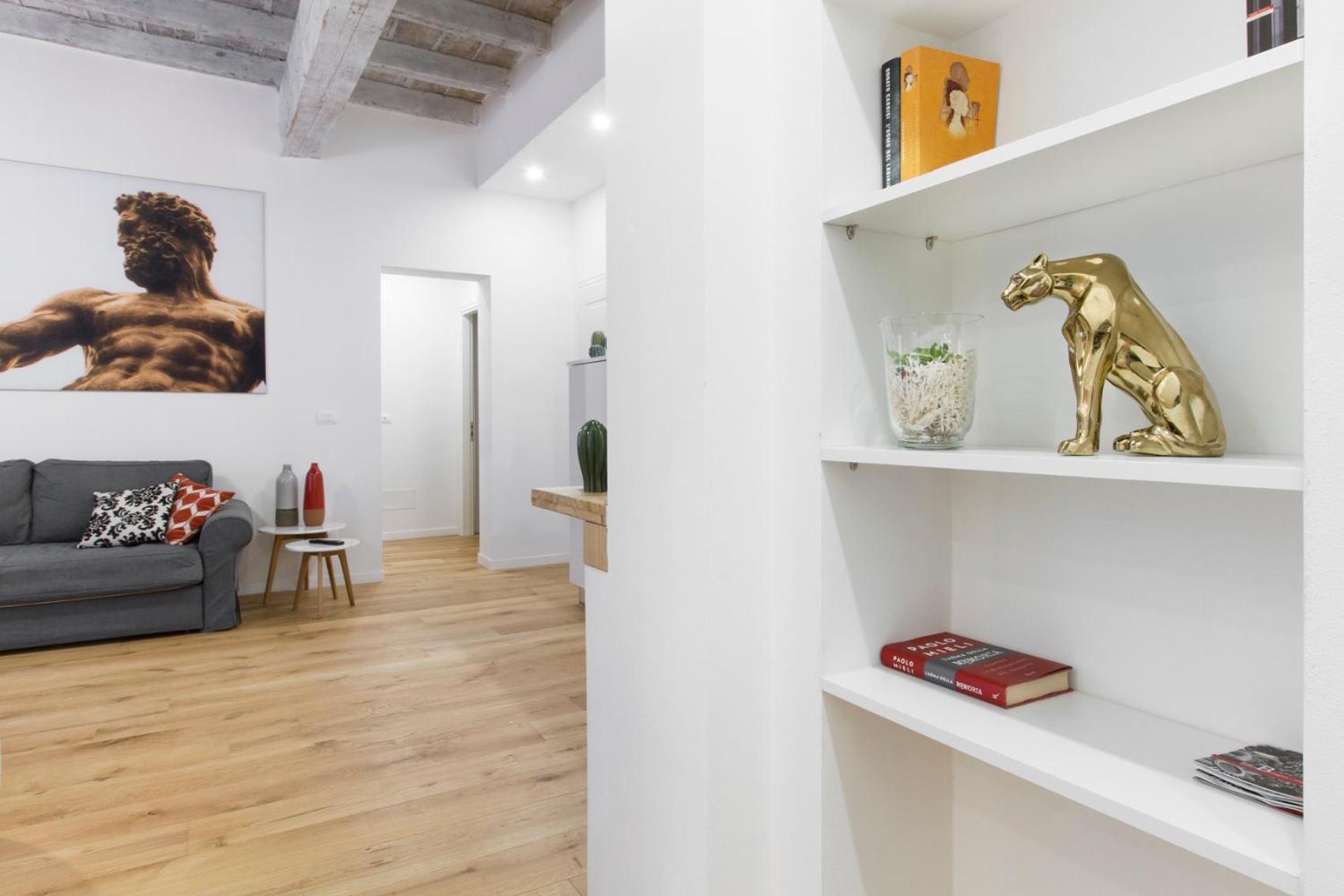 GetThekey San Vitale Apartment photo 4
