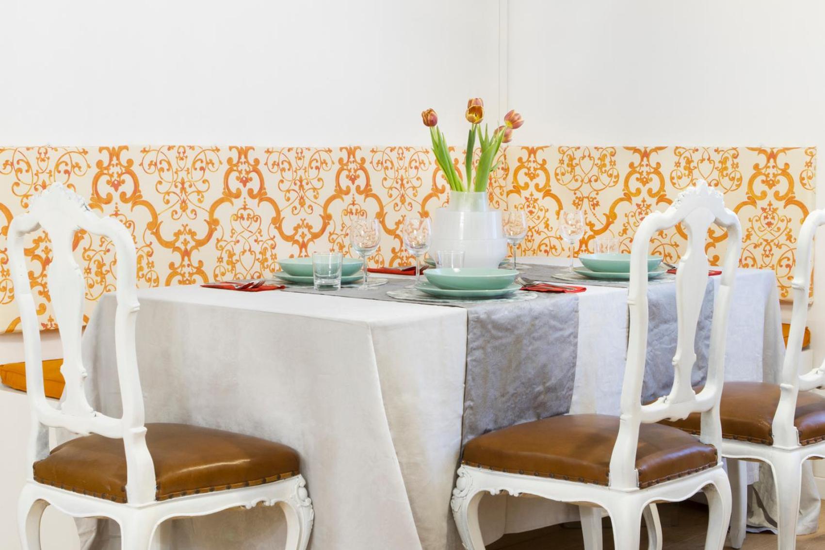 GetThekey San Vitale Apartment