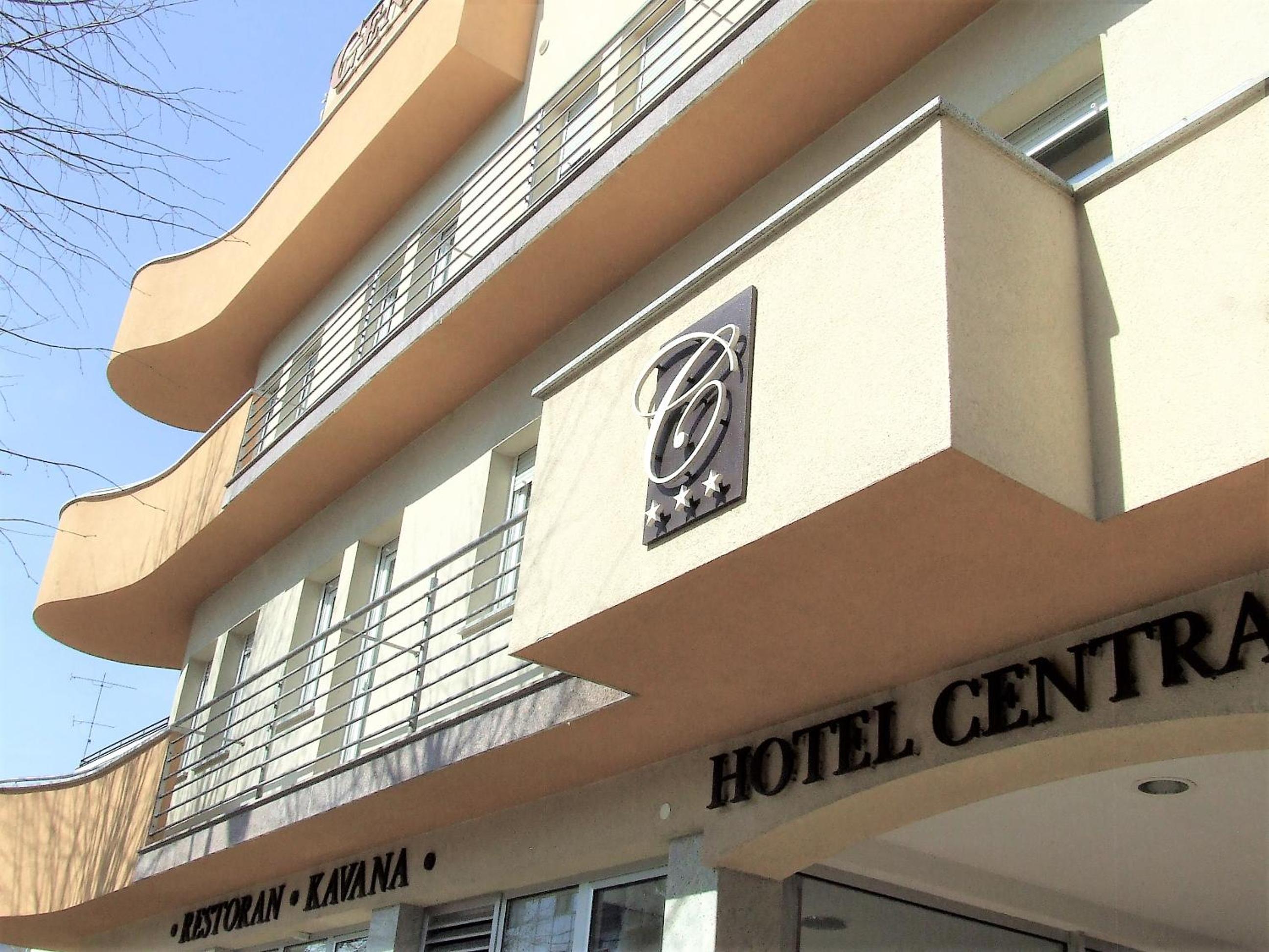 Hotel Central Slavonski Brod - Image 1