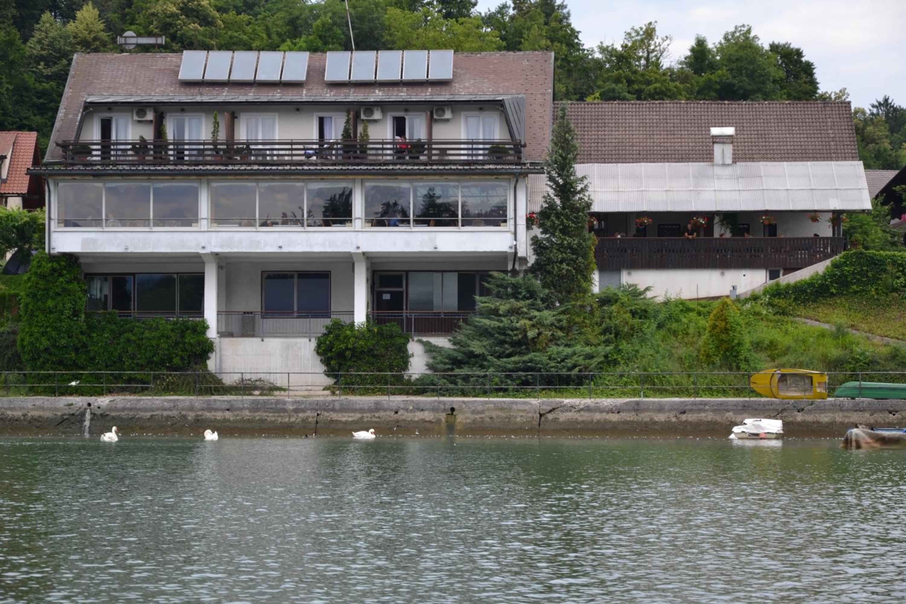 Gostisce Jezero view 3