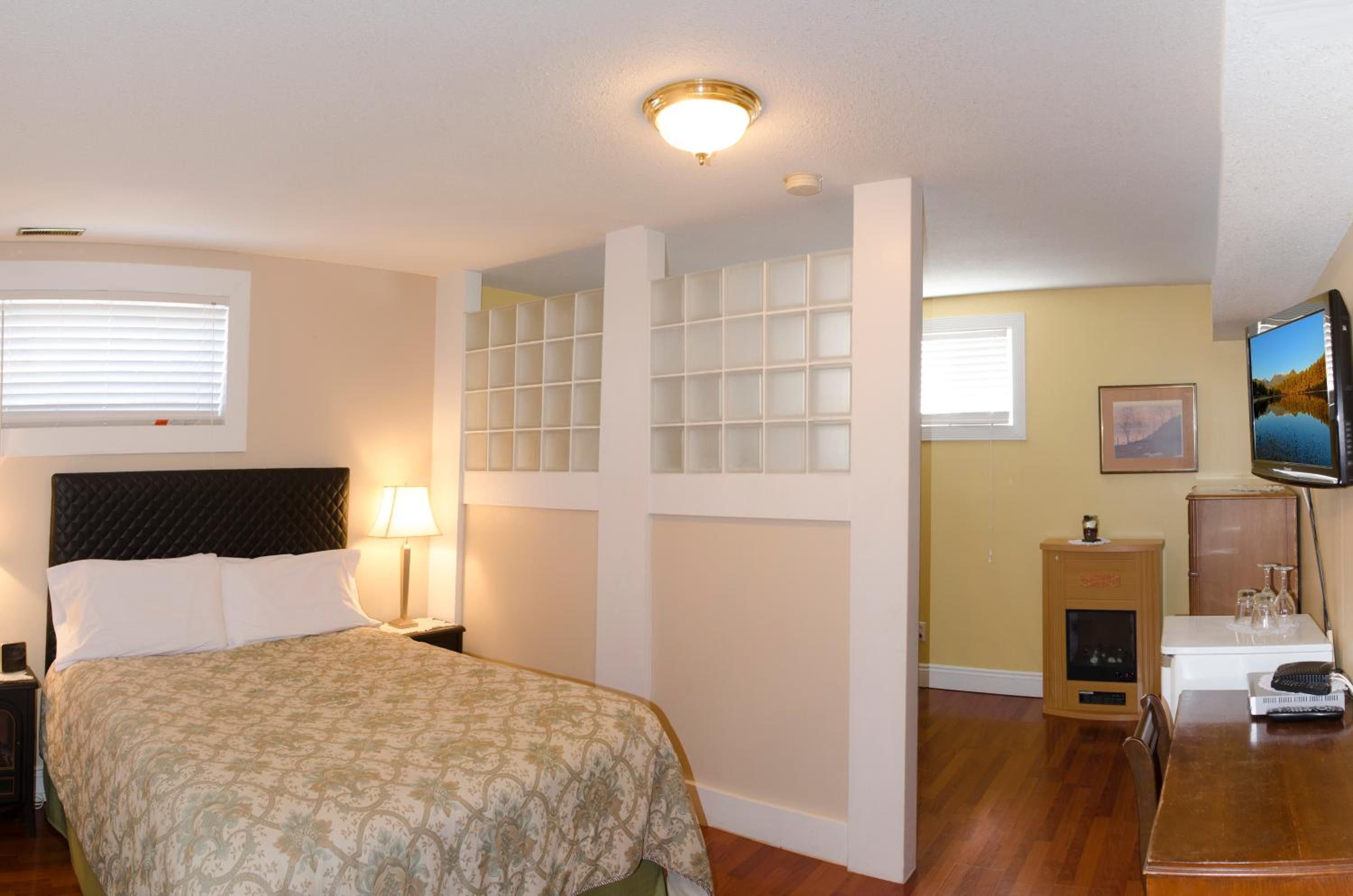 Heartwood Inn
