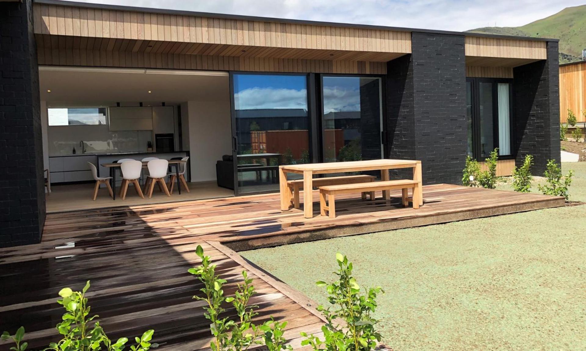 Butel House - New Luxury Accommodation view 3