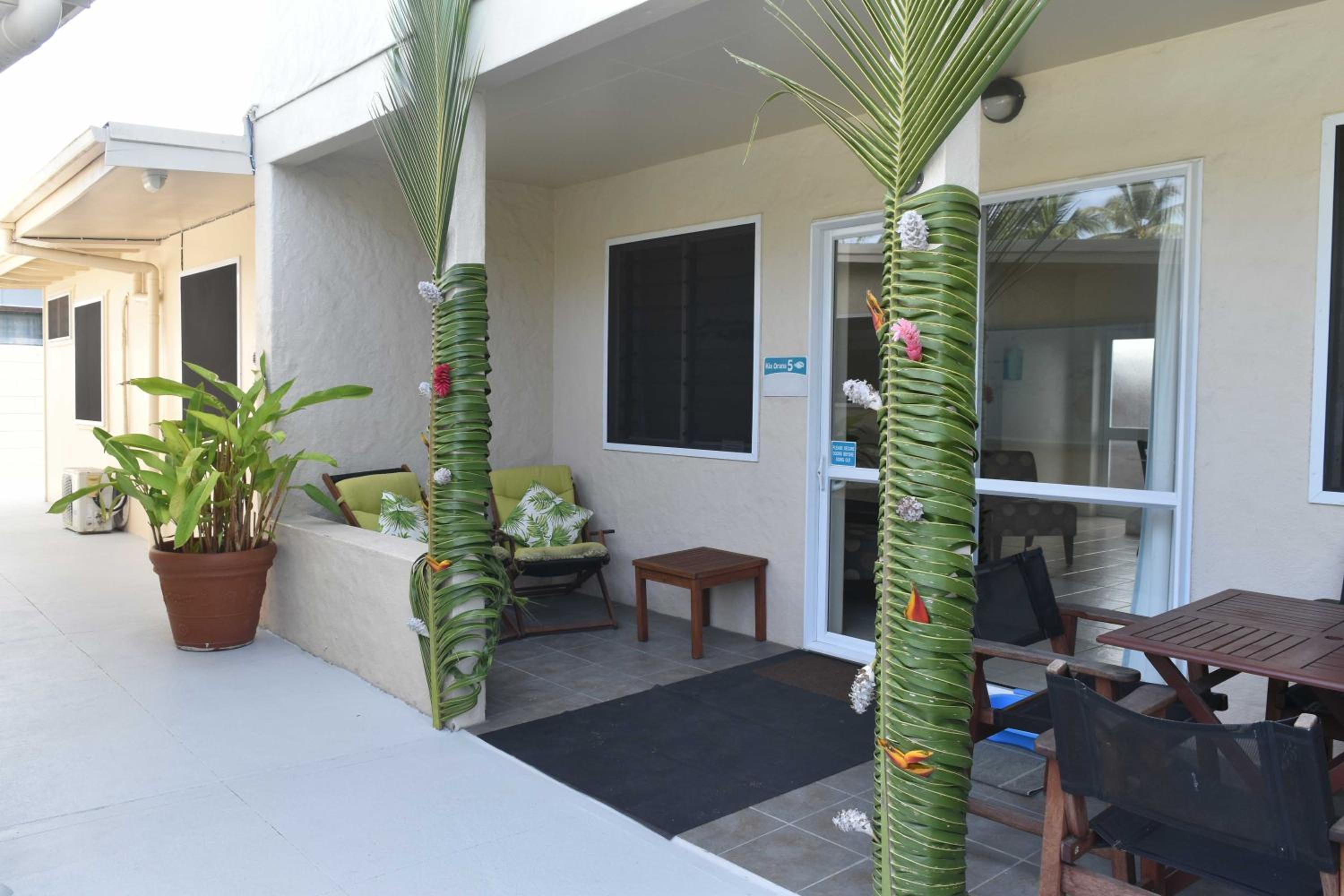 Coral Sands Apartments