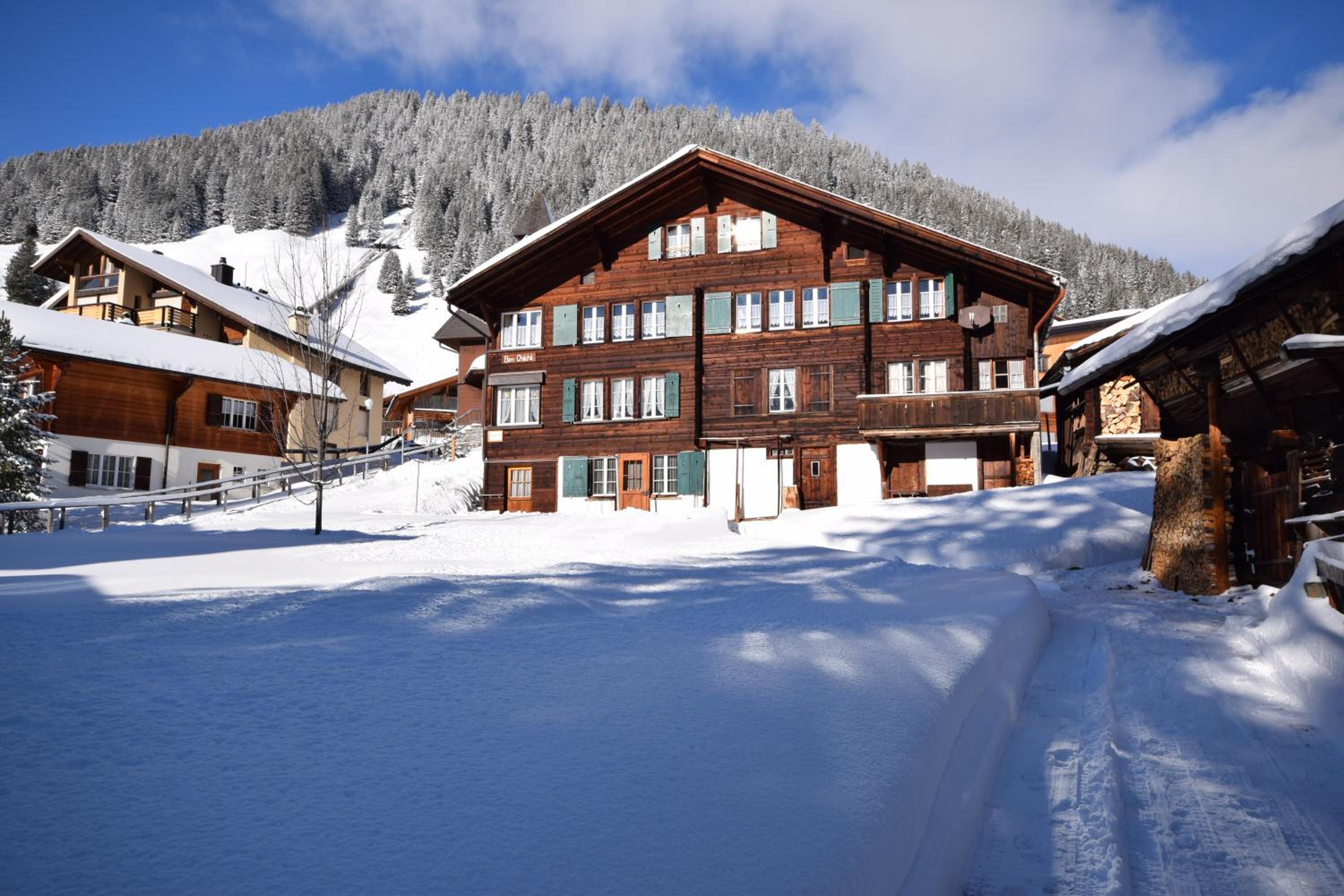 Chalet Bim Chilchli view 3