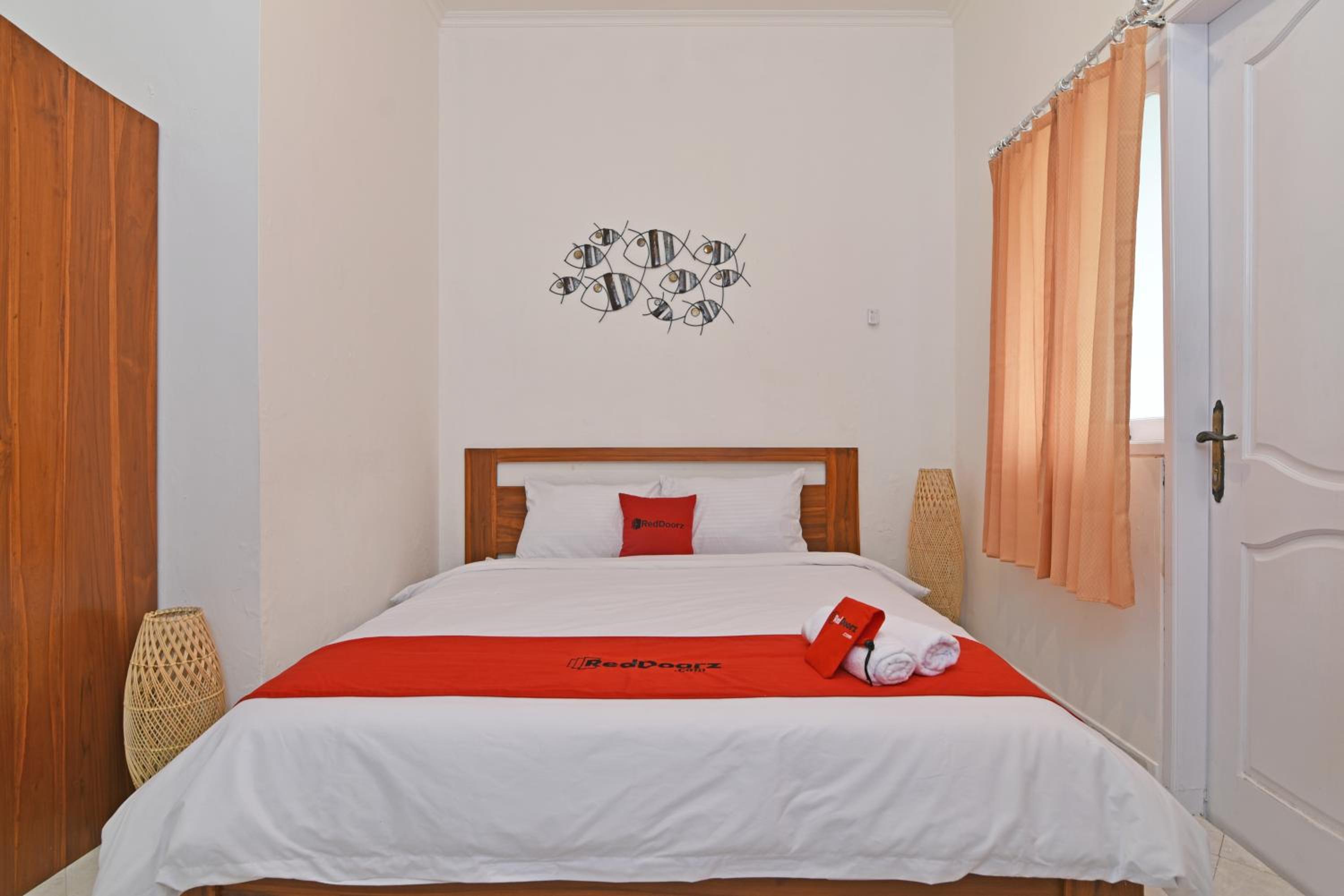 RedDoorz @ Jalan Gatot Subroto Denpasar