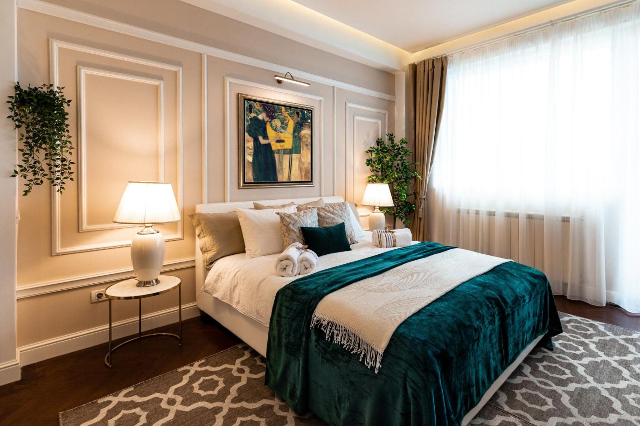 Qult - Golden Nest view 2